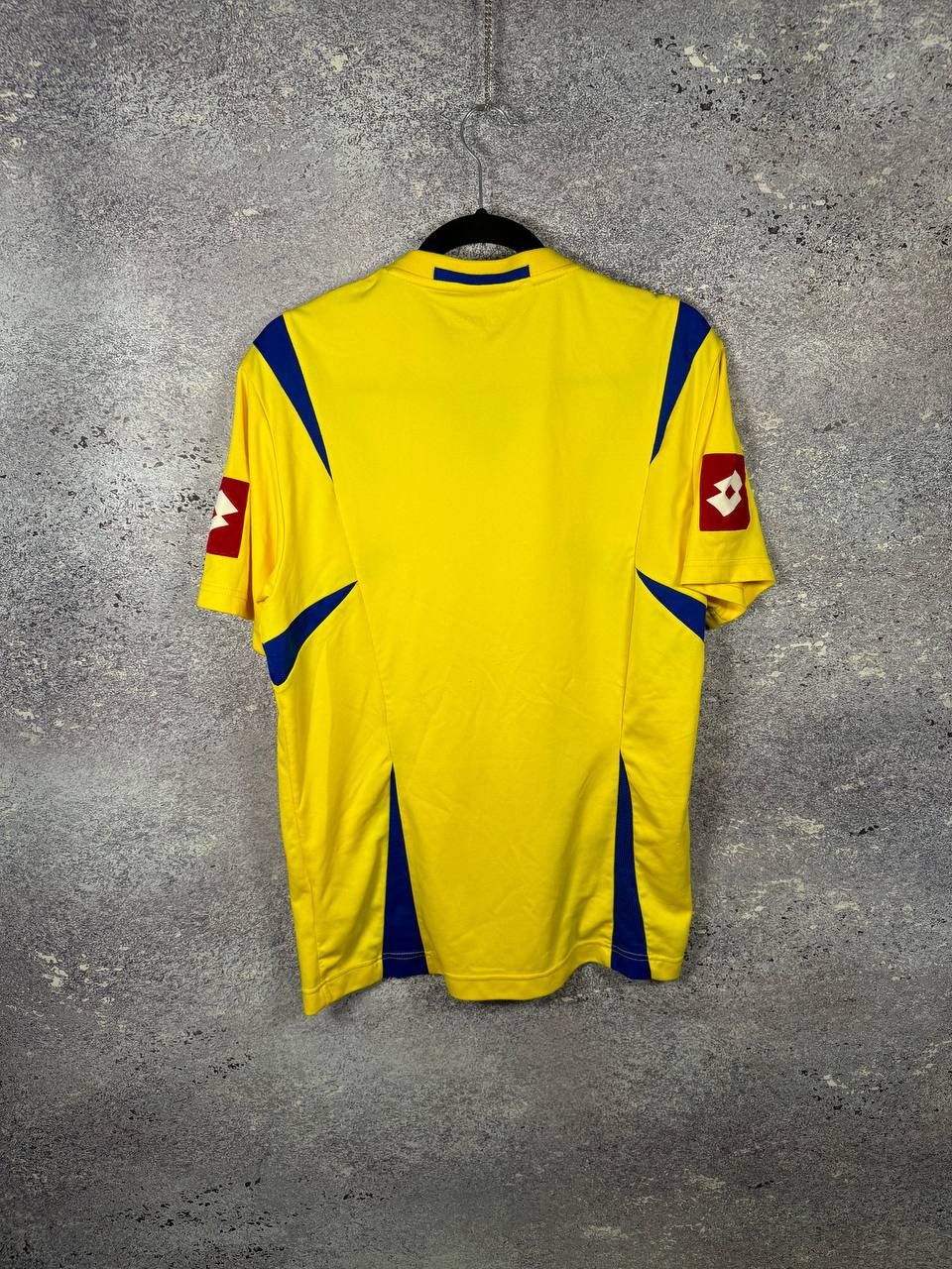 Lotto Sport × Vintage Vintage Ukraine National Team 2006 Lotto Soccer Jersey Large Size US L / EU 52-54 / 3 - 11 Thumbnail