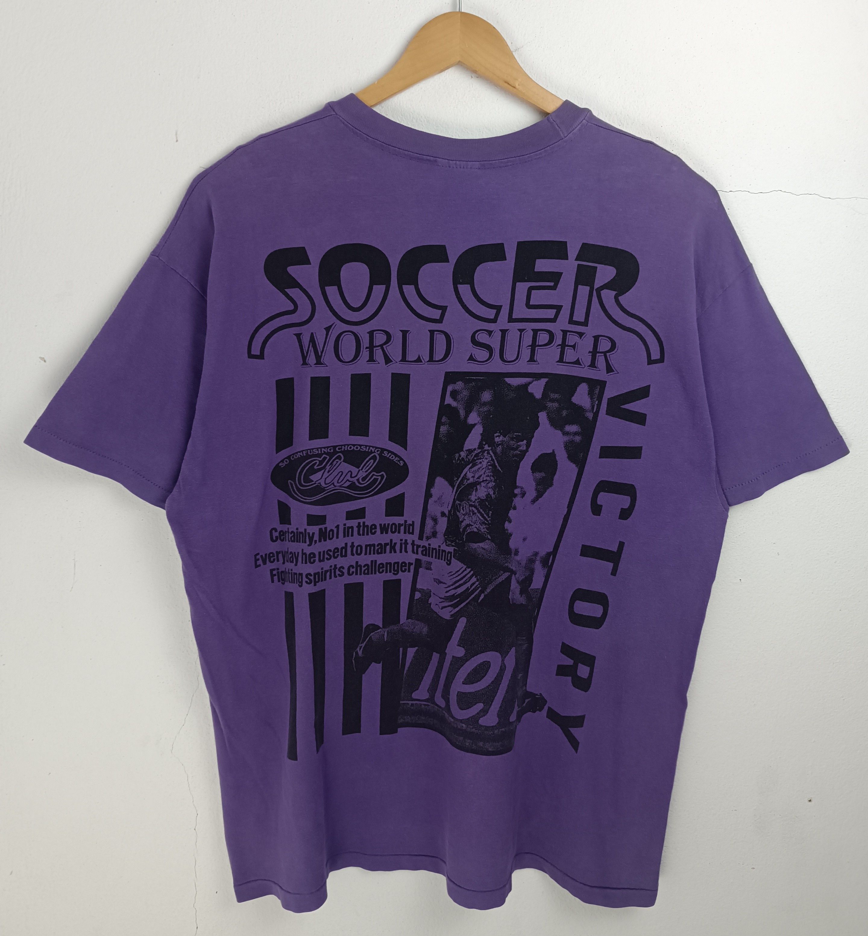 Vintage VINTAGE 90s SOCCER WORLD FOOTBALL FIFA UEFA MADRID VERY RARE Size US XL / EU 56 / 4 - 4 Thumbnail