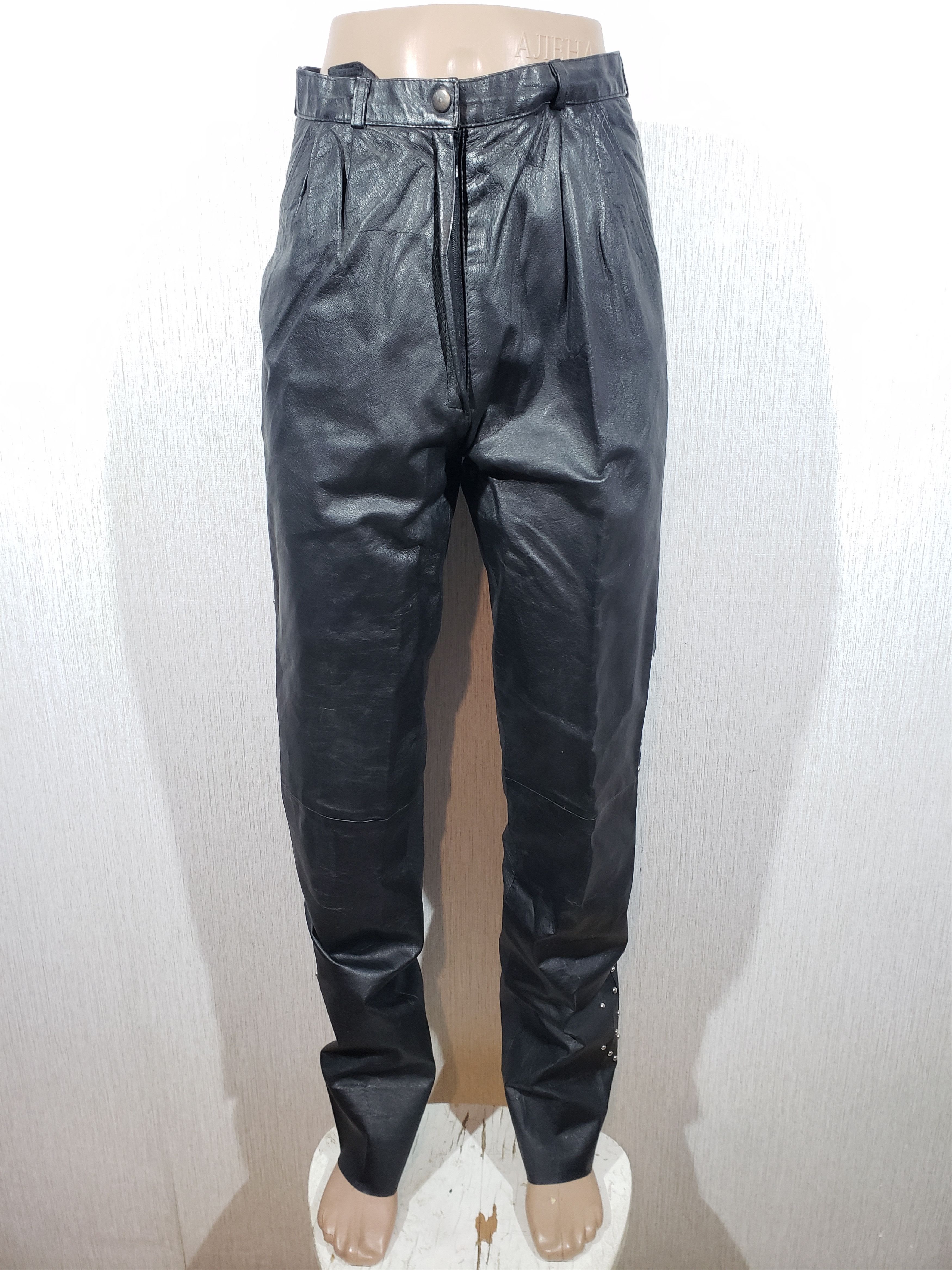 Genuine Leather × Uniqlo Women's black leather pants. Size 26" / US 2 / IT 38 - 2 Thumbnail