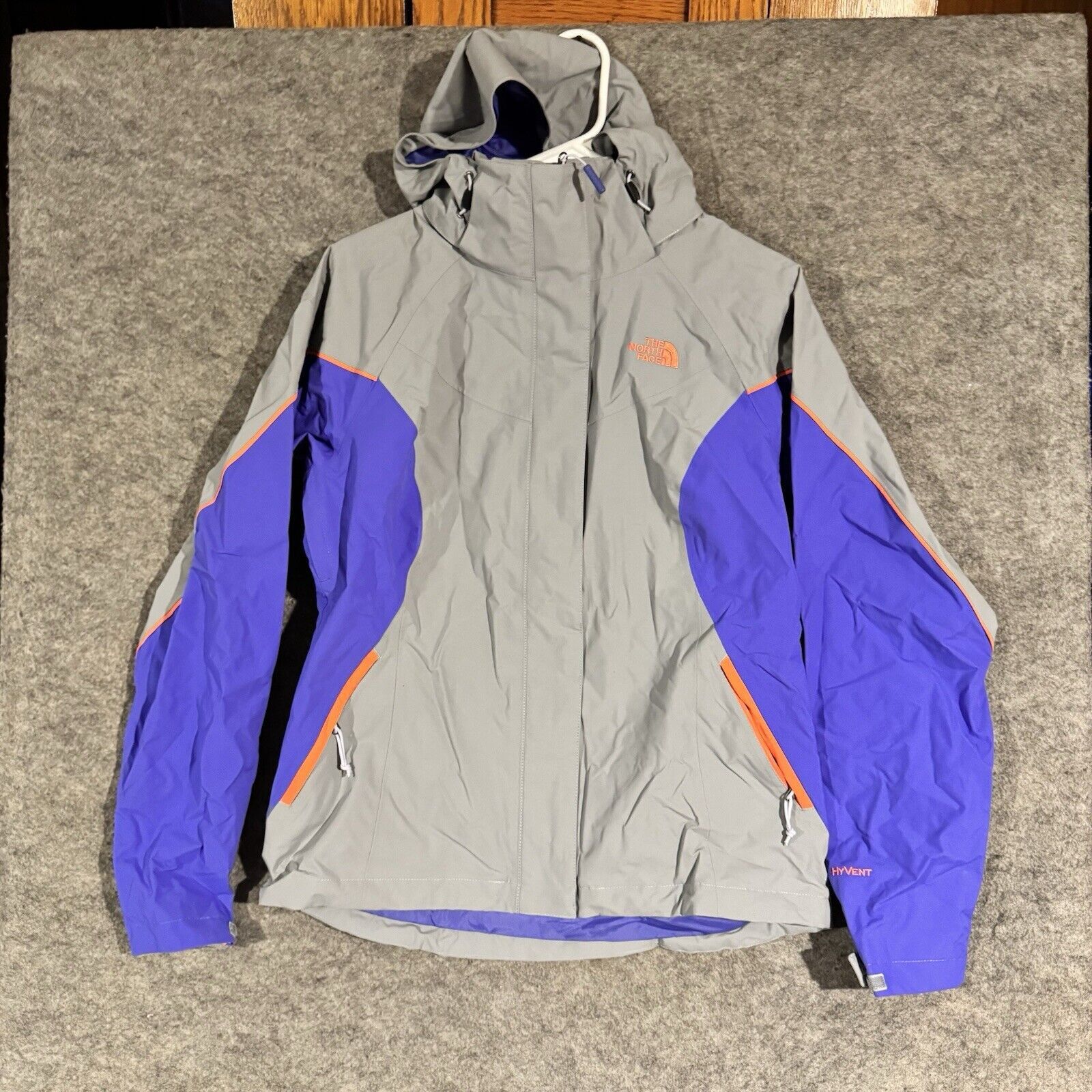 The North Face The North Face Hoodie Jacket Womens Small Windbreaker 2015 Size S / US 4 / IT 40 - 1 Thumbnail