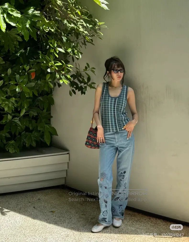 Chanel Chanel Blue camellia hollow jeans Size 24" / US 00 / IT 34 - 6 Thumbnail