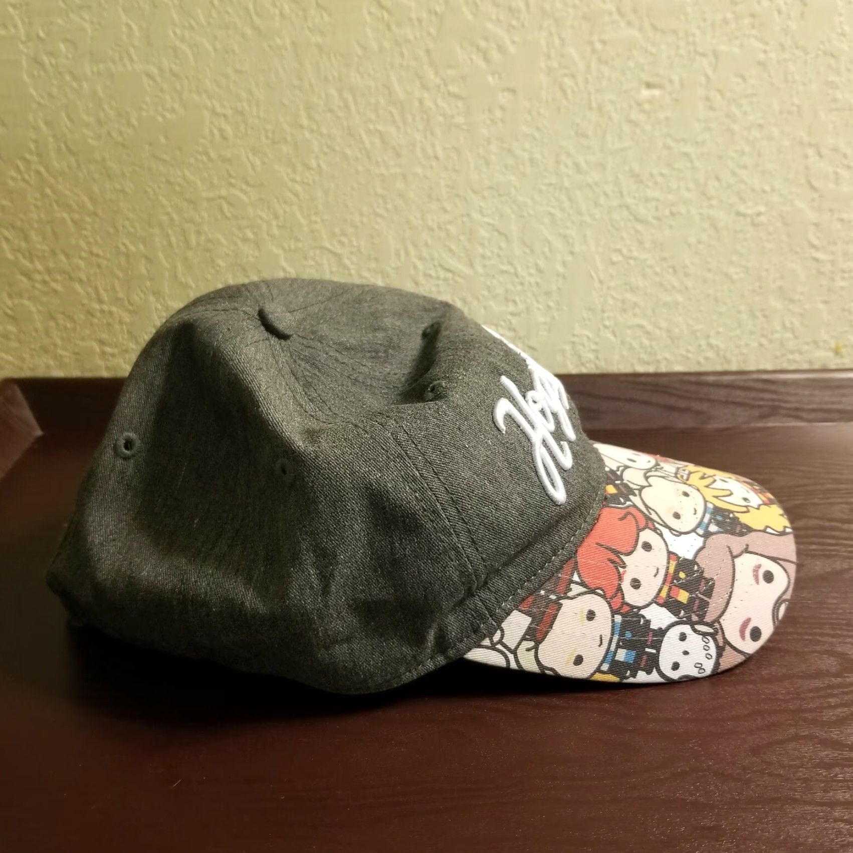 Vintage Licensed Harry Potter Hogwarts Adjustable Dad Cap Hat Adult Mens One Size Gray Cap Size ONE SIZE - 2 Thumbnail