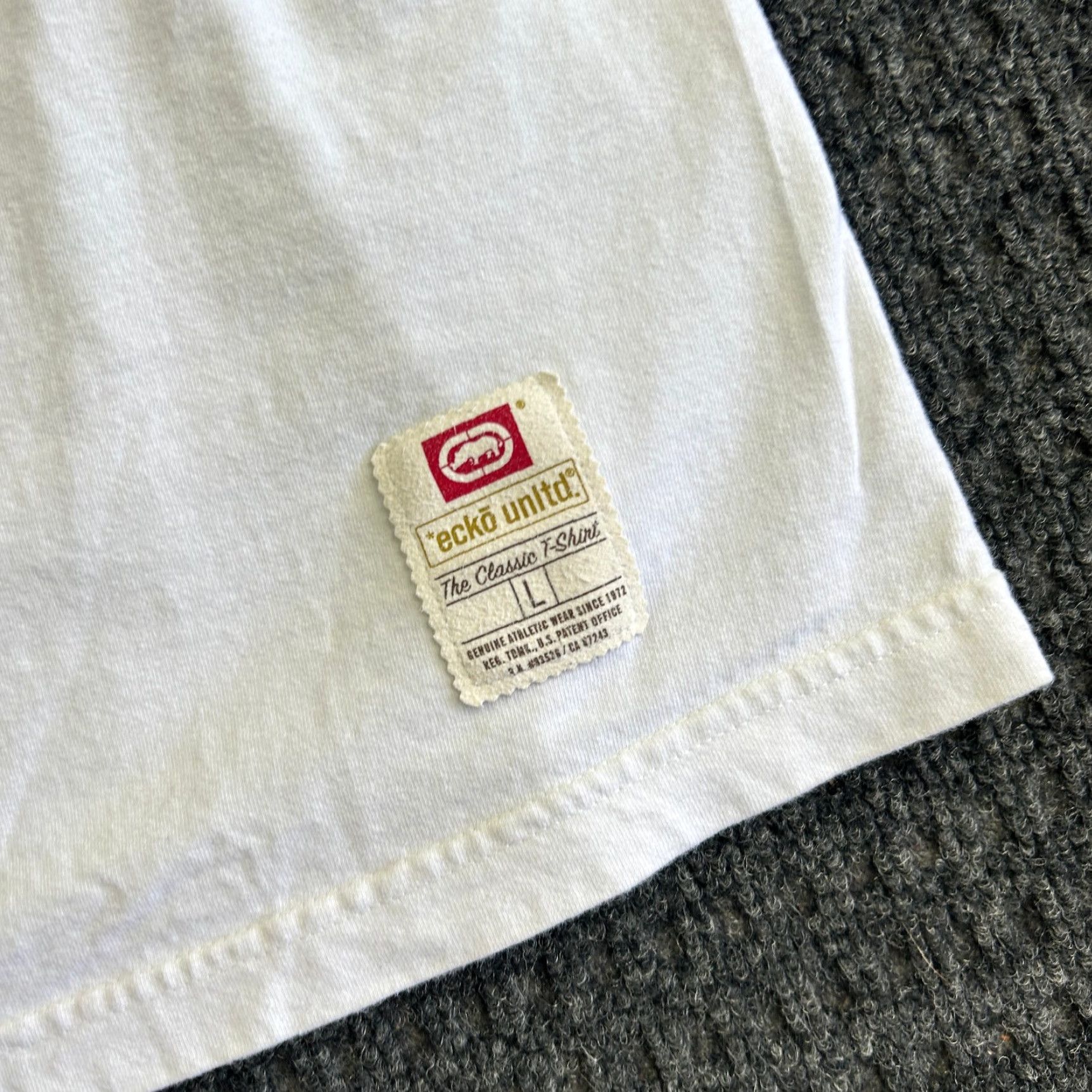 Ecko Unltd. VINTAGE Ecko Unltd. Shirt L White Graphic Sleeve Long Sleeve Crew Neck Mens 90s Hip Hop Streetwear Size US L / EU 52-54 / 3 - 4 Thumbnail