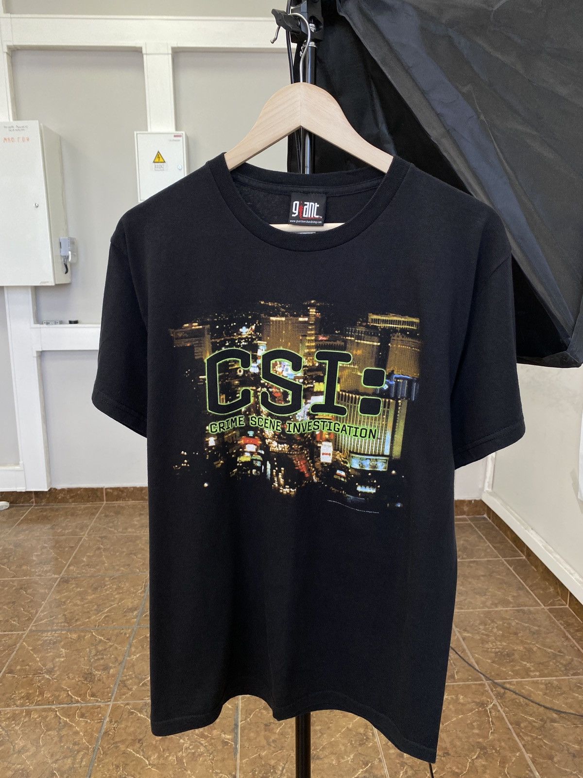 Giant Vintage CSI Crime Scene Investigation 2006 TV Series Giant Size US M / EU 48-50 / 2 - 1 Thumbnail