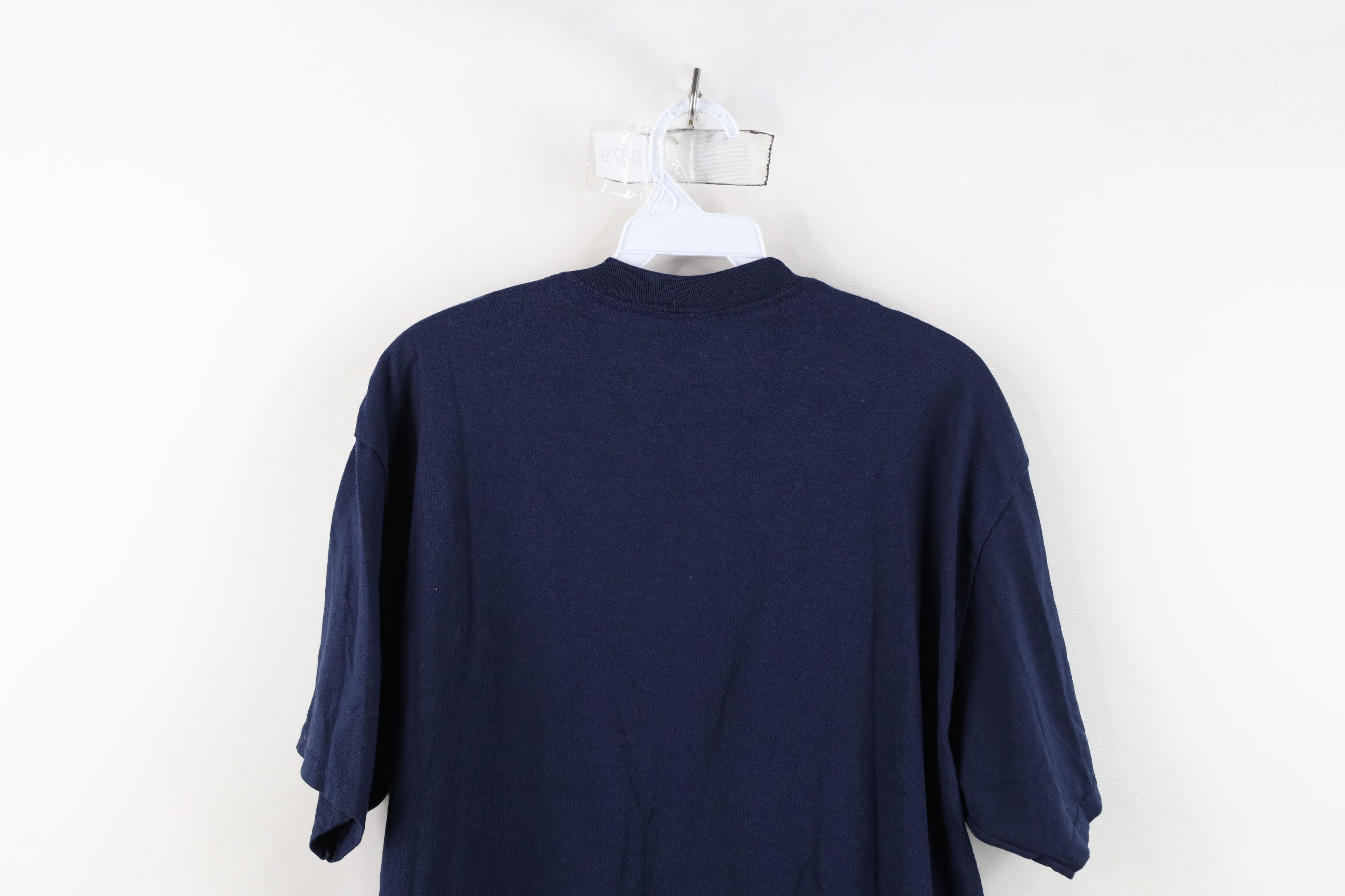 Vintage Vintage University of Pharmacy Short Sleeve T-Shirt Size US L / EU 52-54 / 3 - 11 Thumbnail