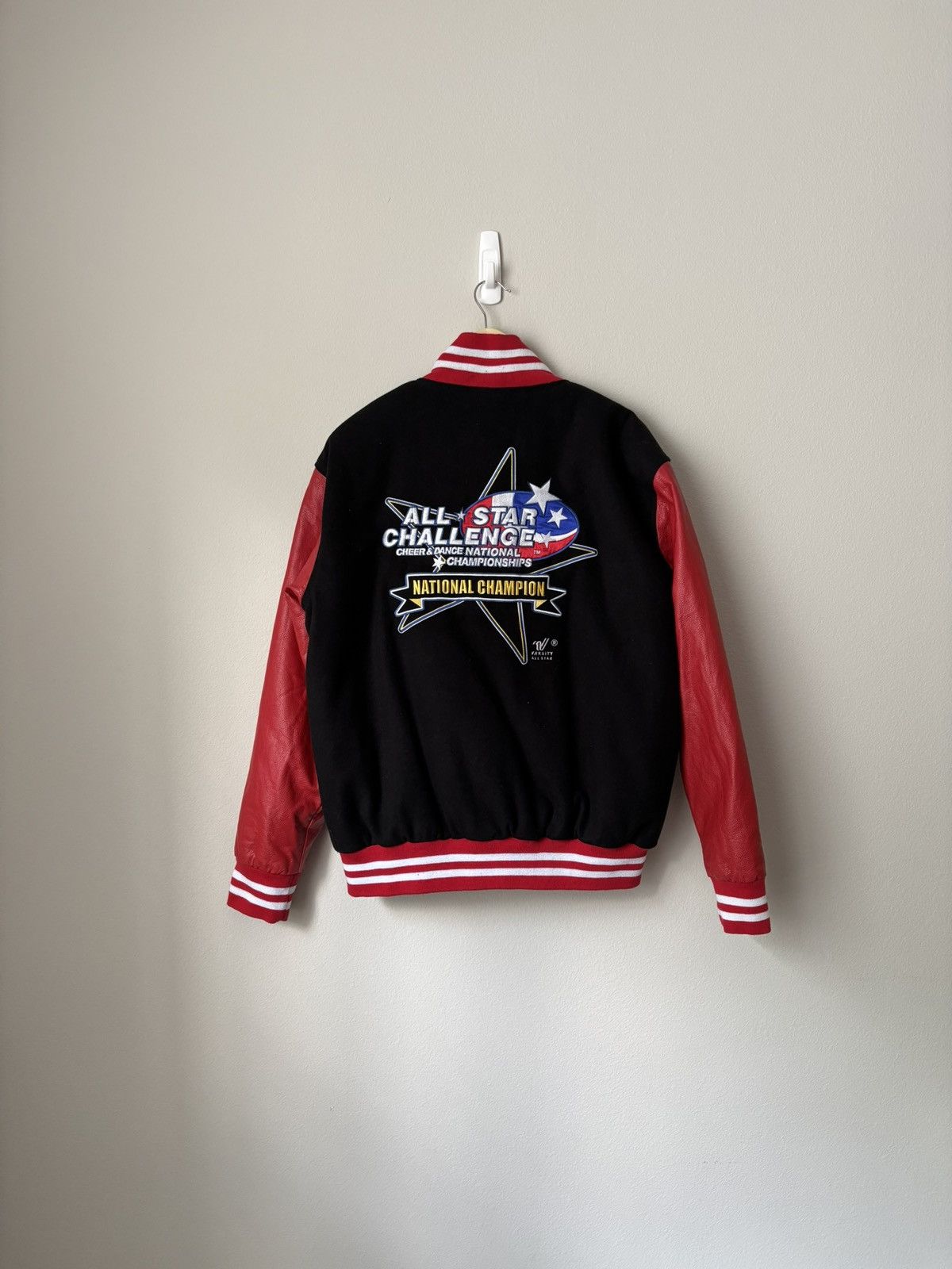 Vintage Vintage Varsity Jacket Size US L / EU 52-54 / 3 - 16 Thumbnail