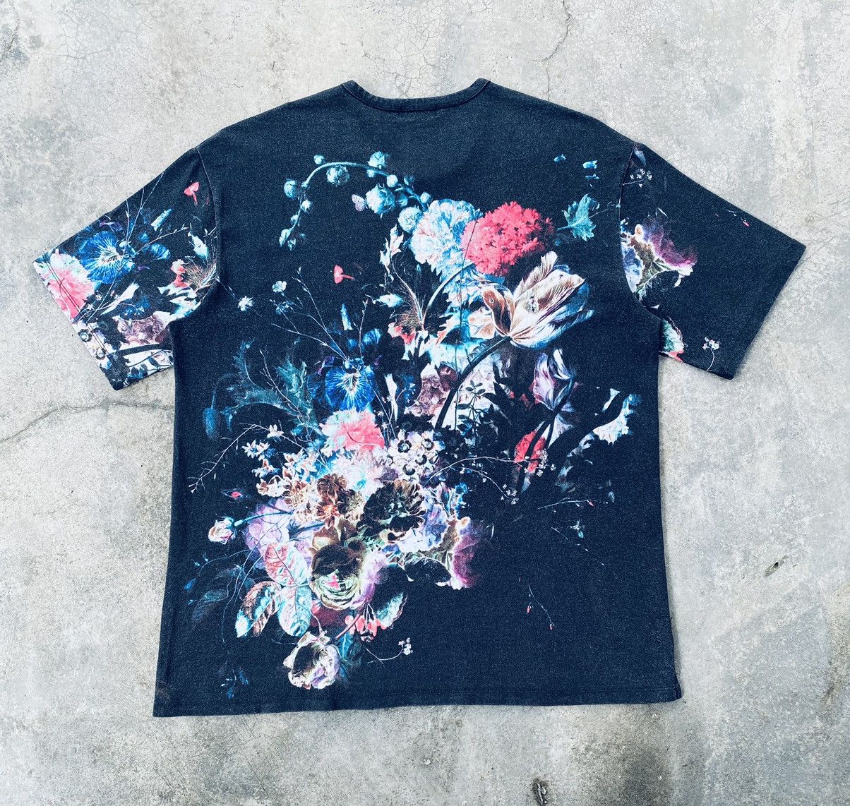 Lad Musician Vintage Lad Musician Flower Art Tees Rare Size US L / EU 52-54 / 3 - 2 Thumbnail
