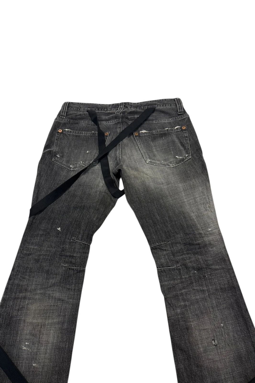Izreel  Kazuhiro Takakura Izreel Kazuhiro Takakura grey bondage distressed denim jeans Size US 31 - 9 Thumbnail