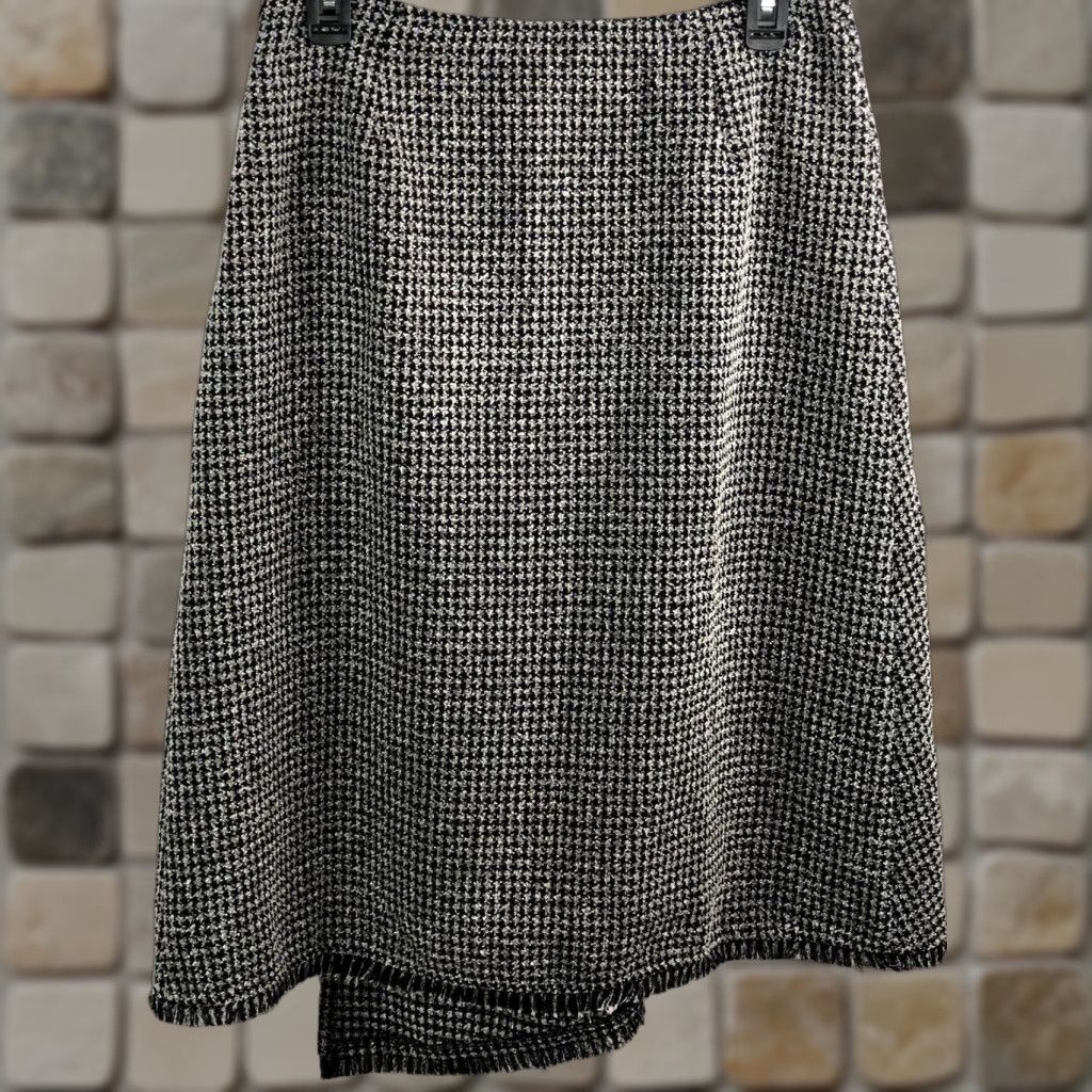 Vintage VINTAGE SC Collection Slit A-Line Skirt 10 BIK Wht Houndstooth Check Asymetrical Fringe Knee Length Black 90s Gothic Career Office Womens Size 32" / US 10 / IT 46 - 1 Thumbnail