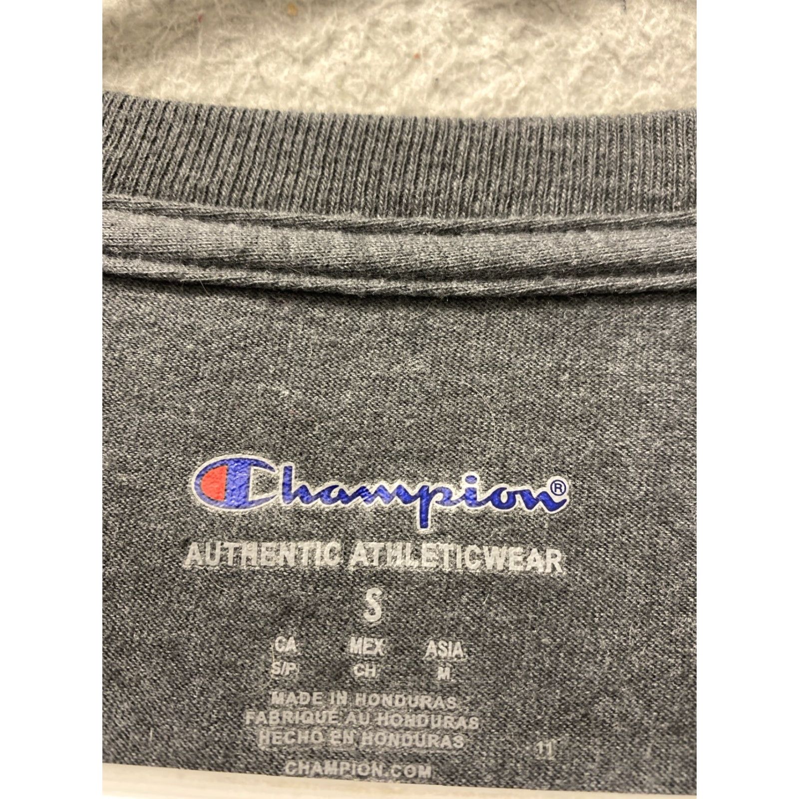 Champion Champion T-Shirt Men Small Long Sleeve Gray Mens Size US S / EU 44-46 / 1 - 3 Thumbnail