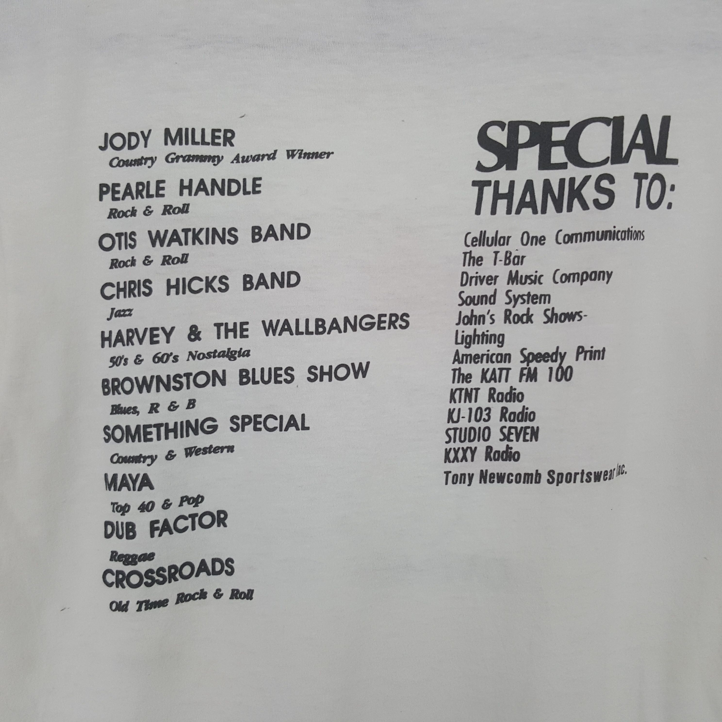 Band Tees Vintage Love Concert 1990 Tour Tshirt Size US S / EU 44-46 / 1 - 4 Thumbnail