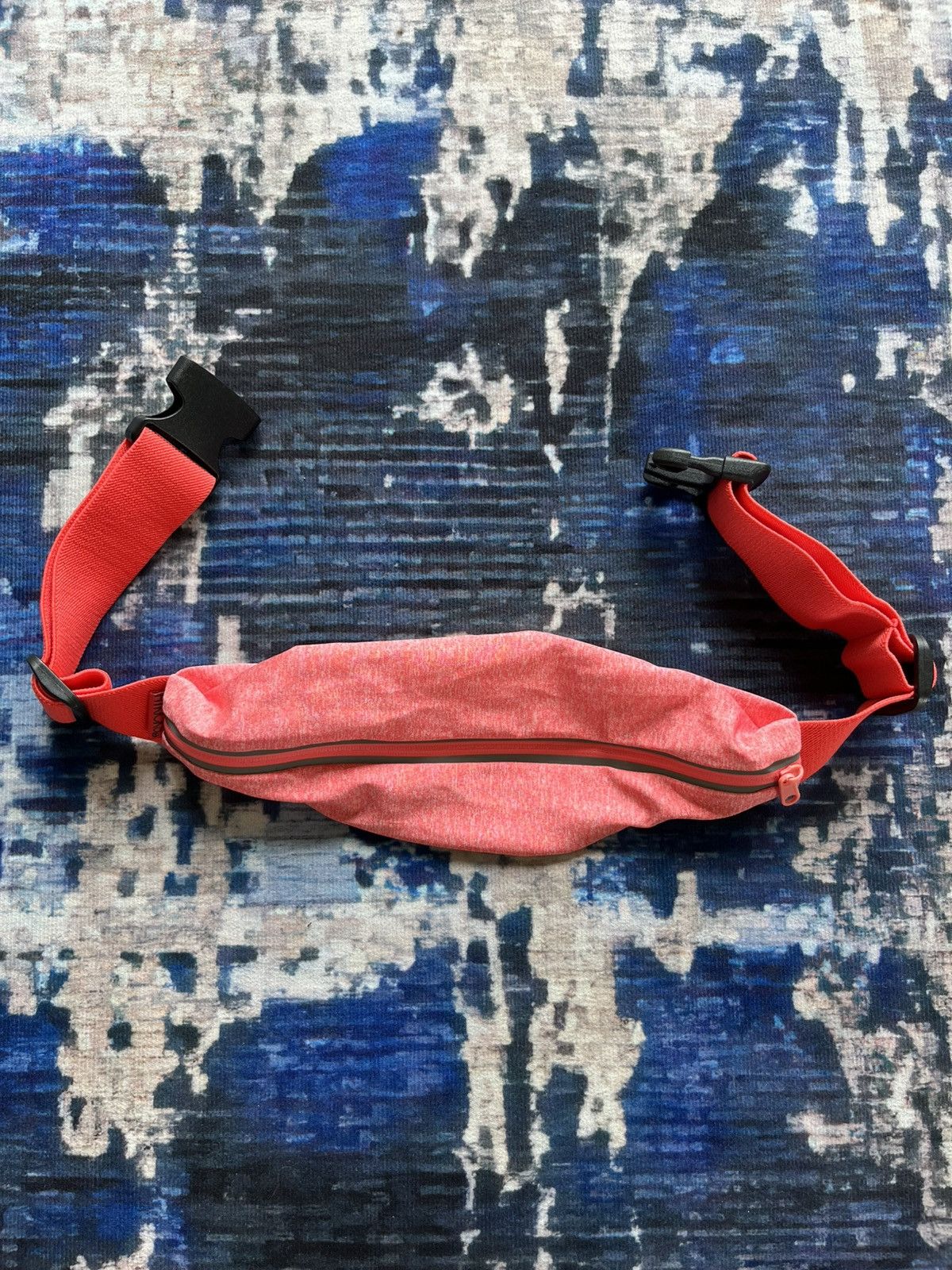 Japanese Brand 🔥Running Waistbeg Waterproof Free Size Unisex Size ONE SIZE - 1 Thumbnail