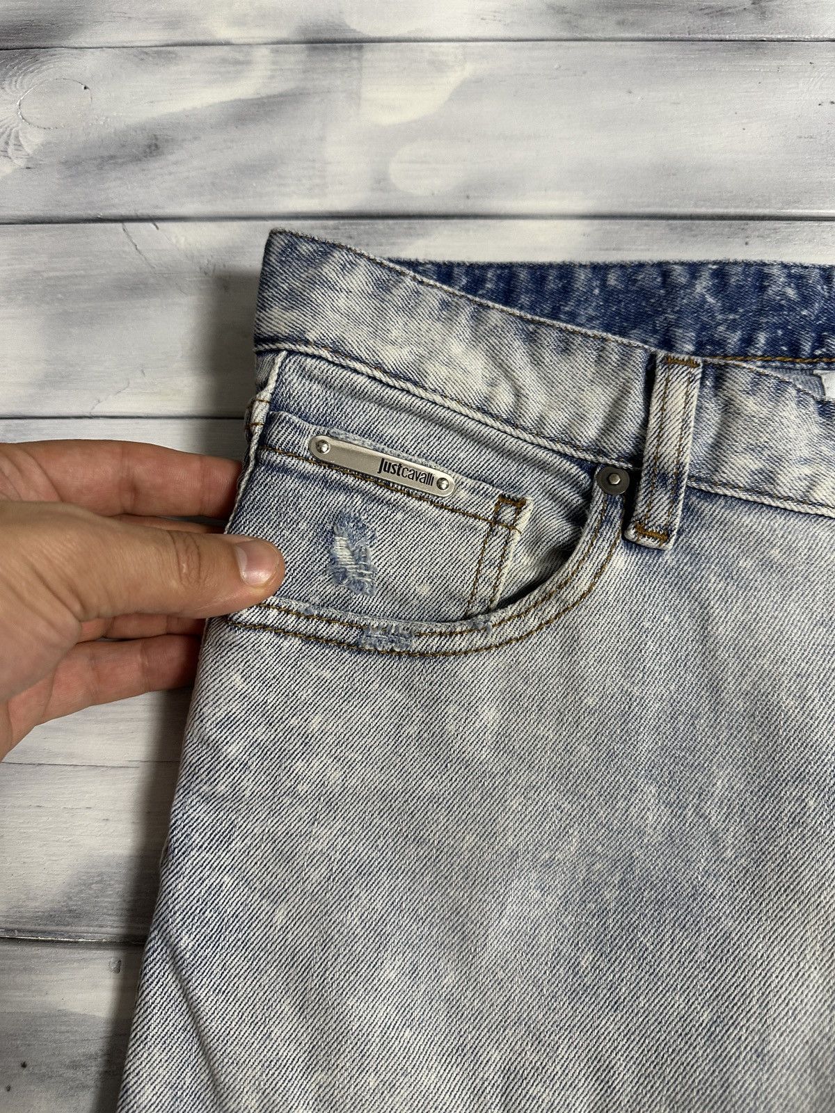 Just Cavalli Rare Luxury Jeans Just Cavalli Distressed Denim Size 31 Size US 31 - 3 Thumbnail