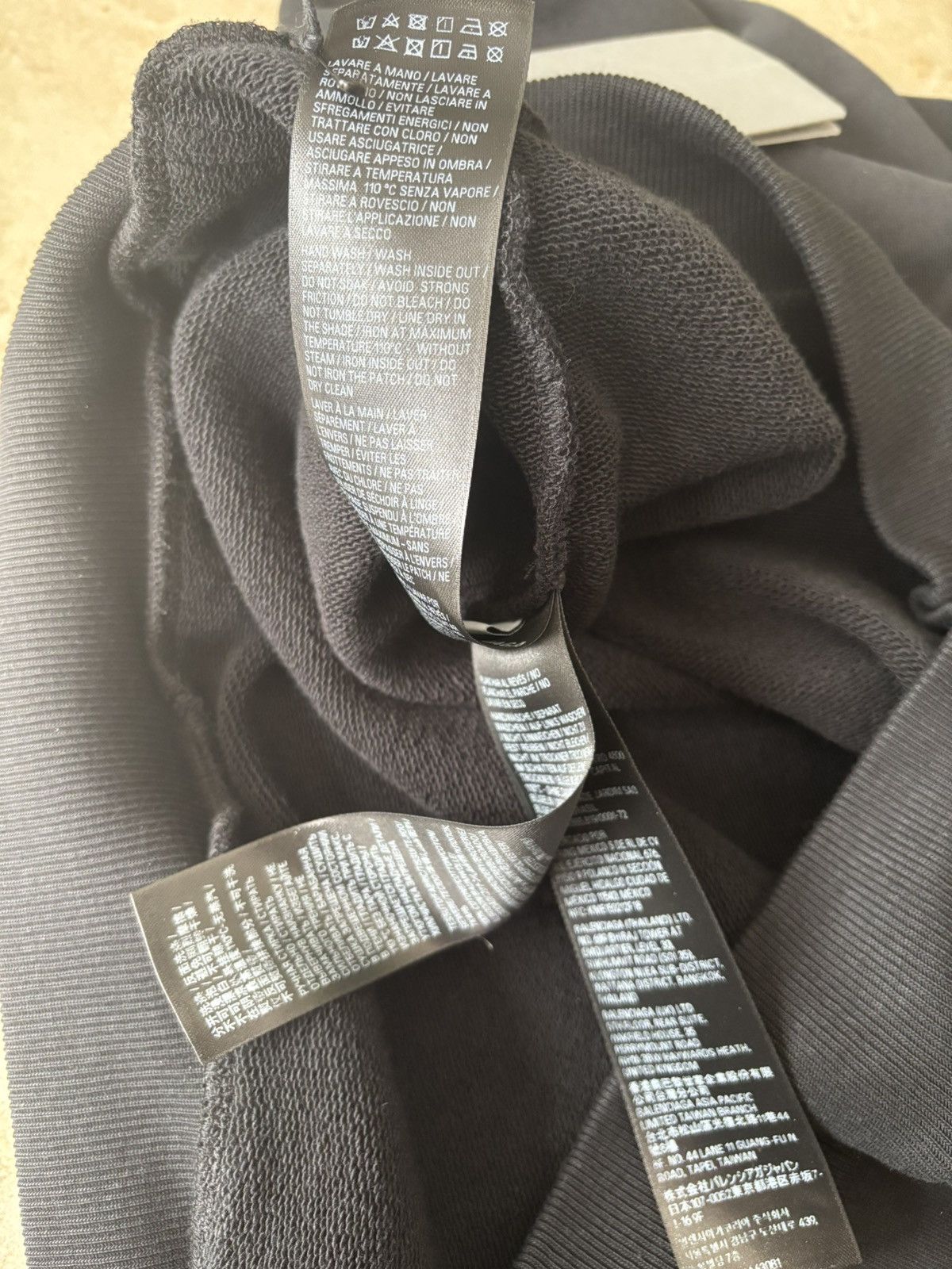 Balenciaga Balenciaga tape gaffer political campaign hoodie Size US M / EU 48-50 / 2 - 5 Thumbnail