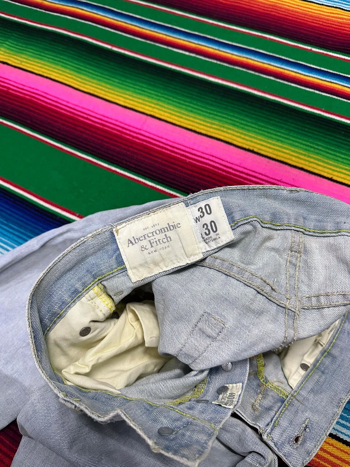 Abercrombie & Fitch 💥Abecrombie&Fifth💥 Simple Design 💥 Size US 32 / EU 48 - 5 Thumbnail