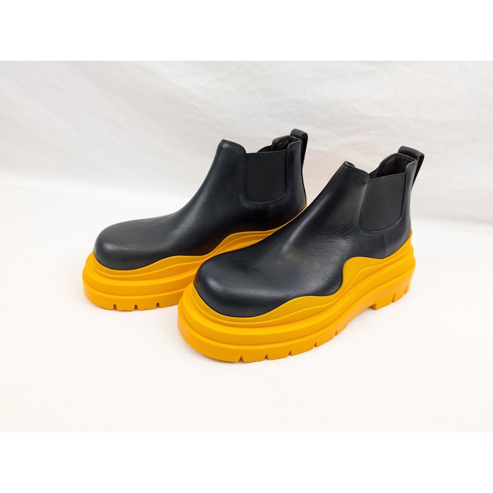 Bottega Veneta o1rshd1 Military Calf Tire Boots in Black Size US 12.5 / EU 45-46 - 18 Thumbnail