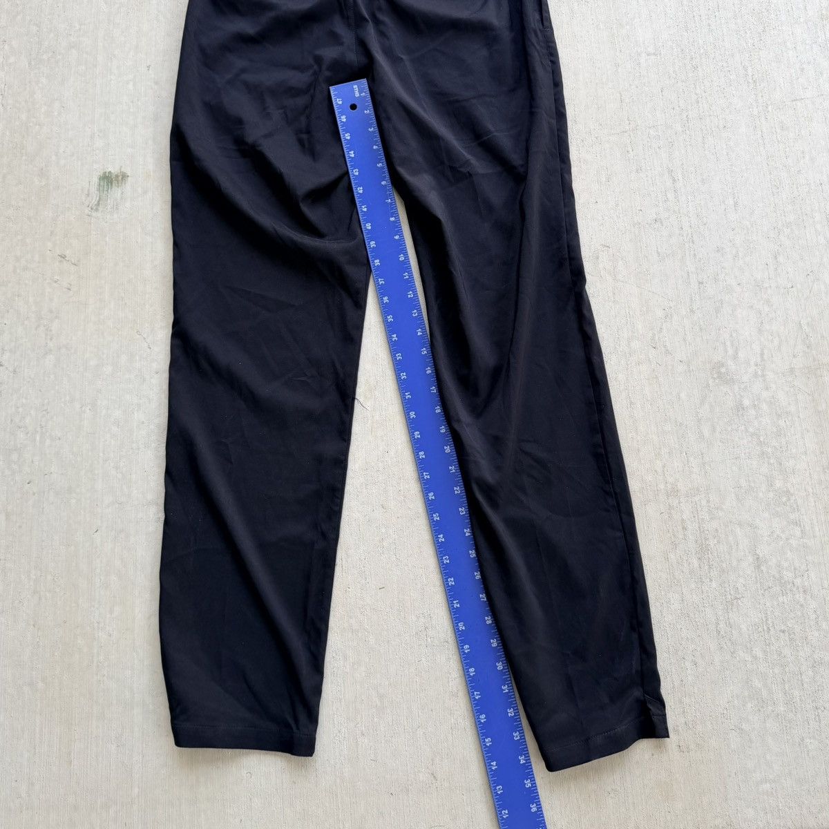 Nike Nike Golf Pants Men Size 34x34 Black Straight Fit Stretch Size US 34 / EU 50 - 8 Thumbnail