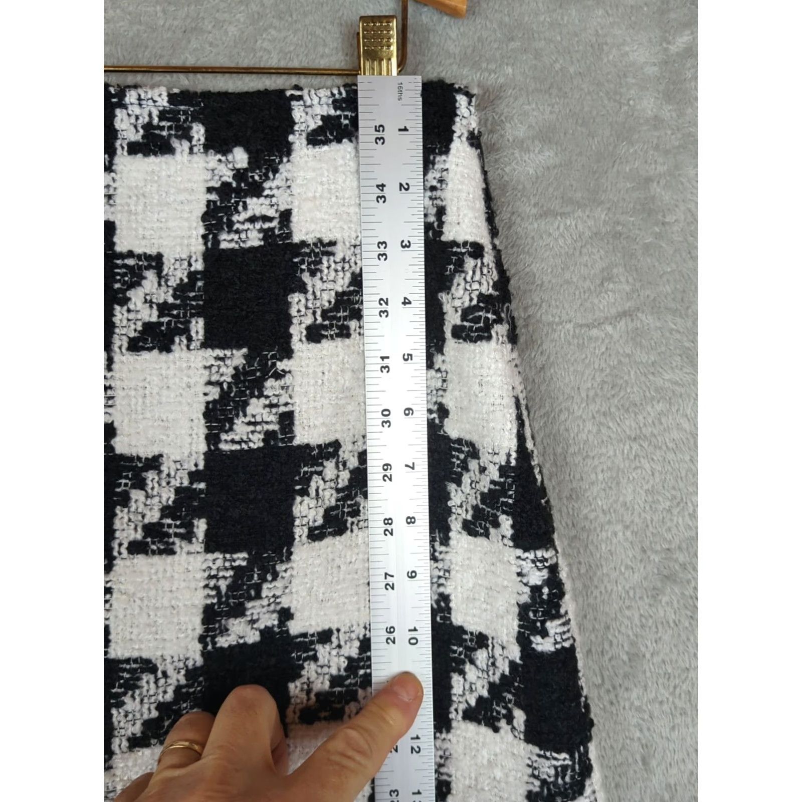 Loft LOFT Houndstooth Tweed Mini Skirt Womens Size 2 Career Academia Preppy Black/White Zipper Lined Knee Length Fall Winter Workwear Mens? Size 26" / US 2 / IT 38 - 4 Thumbnail