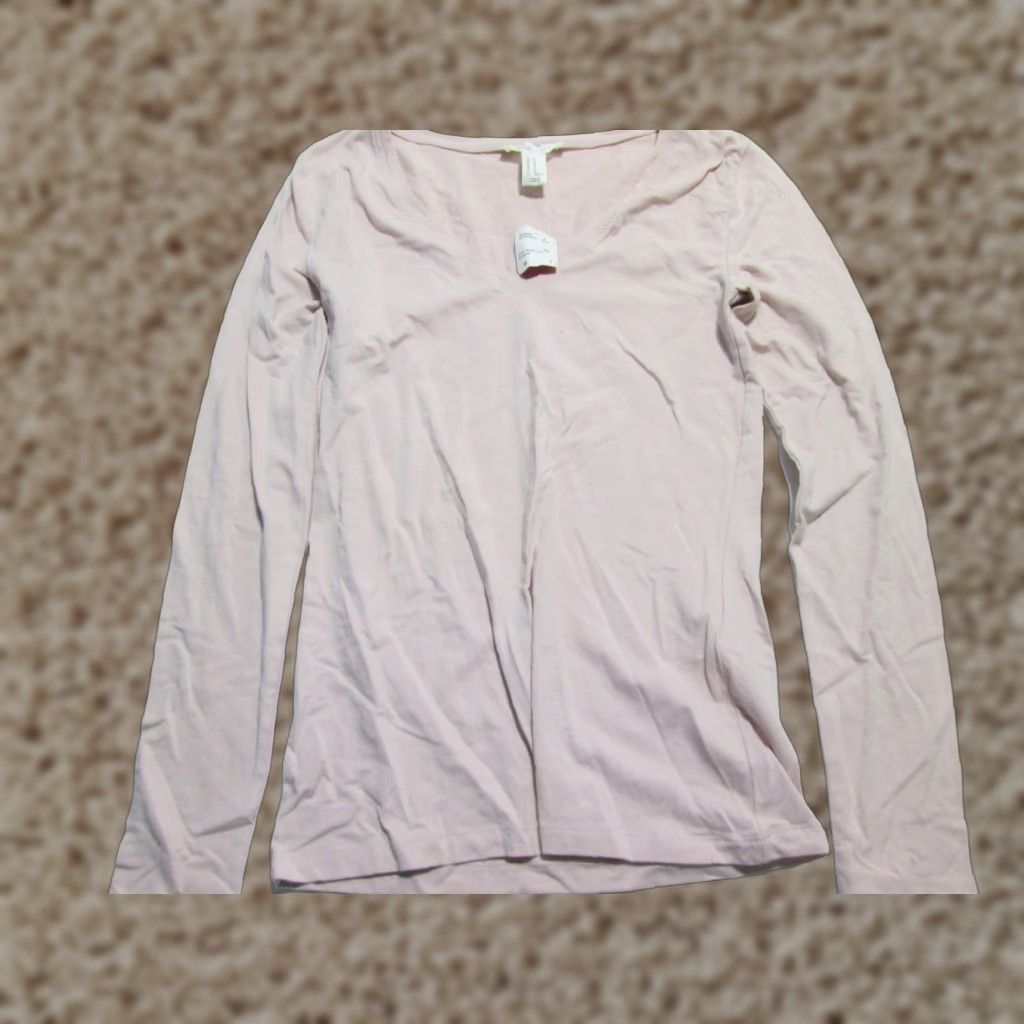 Forever 21 Forever 21 V-Neck Shirt Light Pink Long Sleeve Stretch Basic Womens M Size M / US 6-8 / IT 42-44 - 1 Thumbnail
