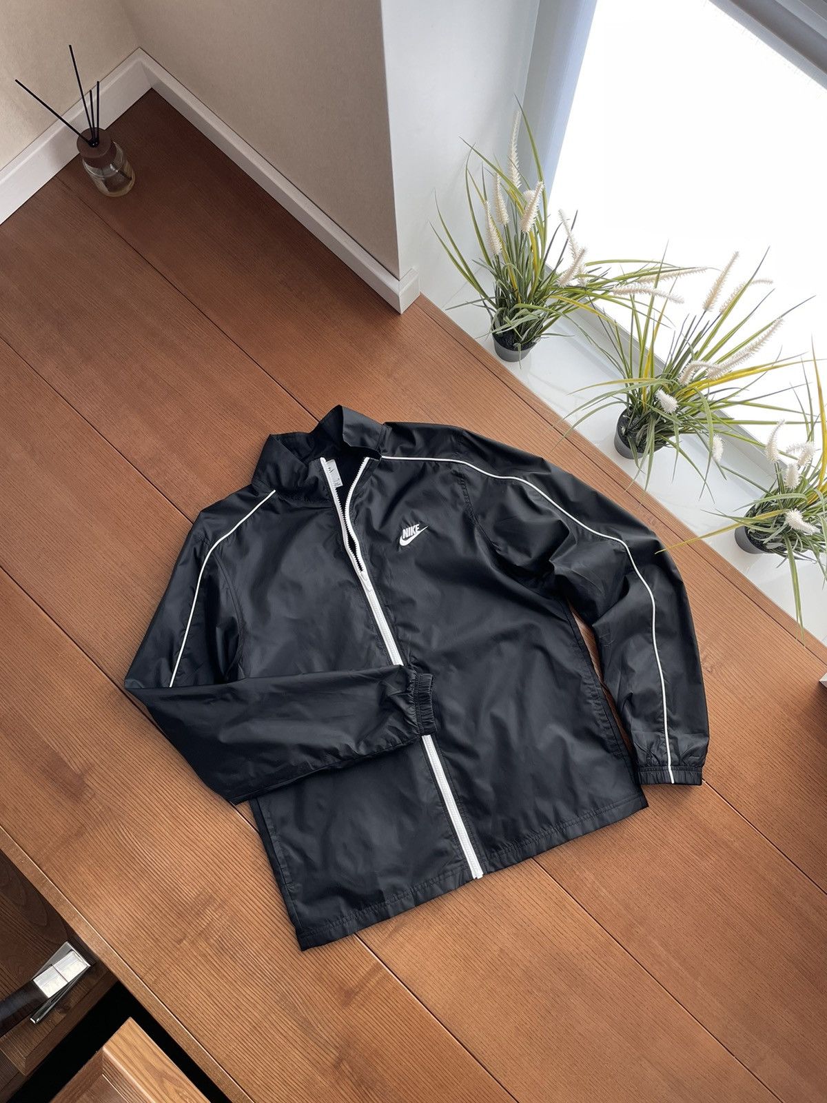 Designer × Nike Vintage Nike Swoosh Drill Nylon Tracking Track Jacket Bomber Size US M / EU 48-50 / 2 - 1 Thumbnail