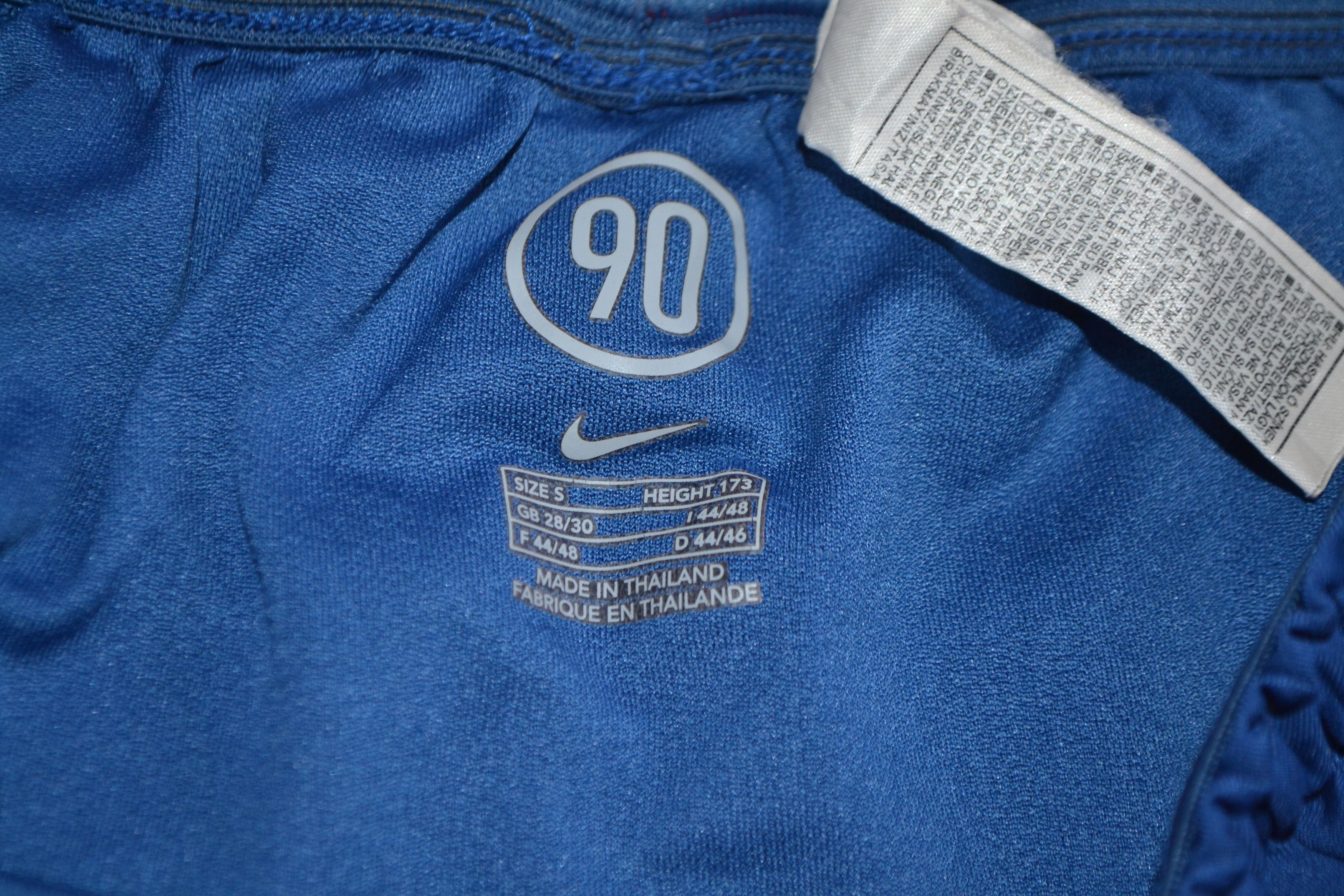Nike Vintage Barcelona 2004 2005 Football Shorts Soccer Home Size US 30 / EU 46 - 3 Thumbnail
