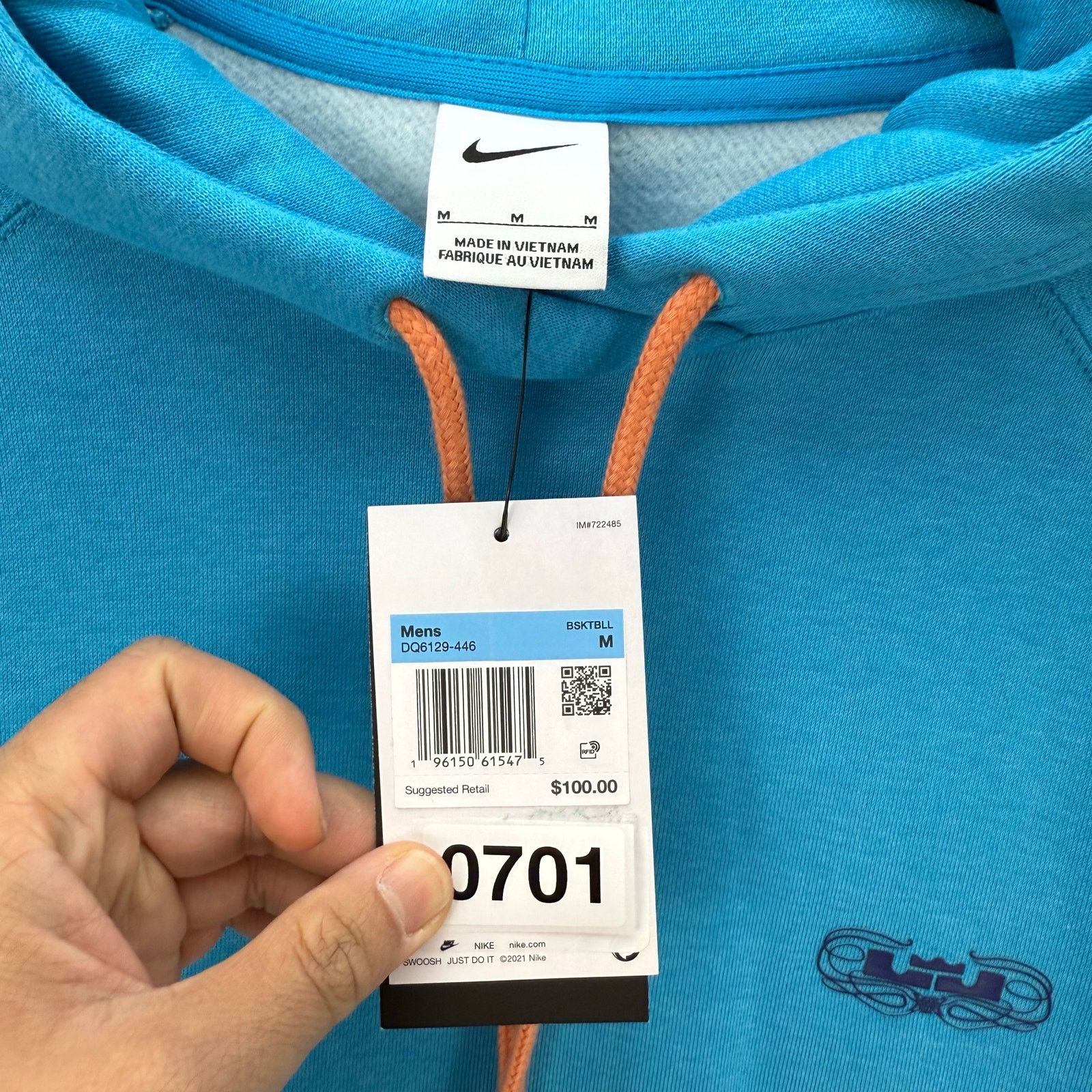 Nike NIKE x LEBRON JAMES MEDIUM HOODIE 20 YEAR CAREER BASKETBALL Size US M / EU 48-50 / 2 - 3 Thumbnail