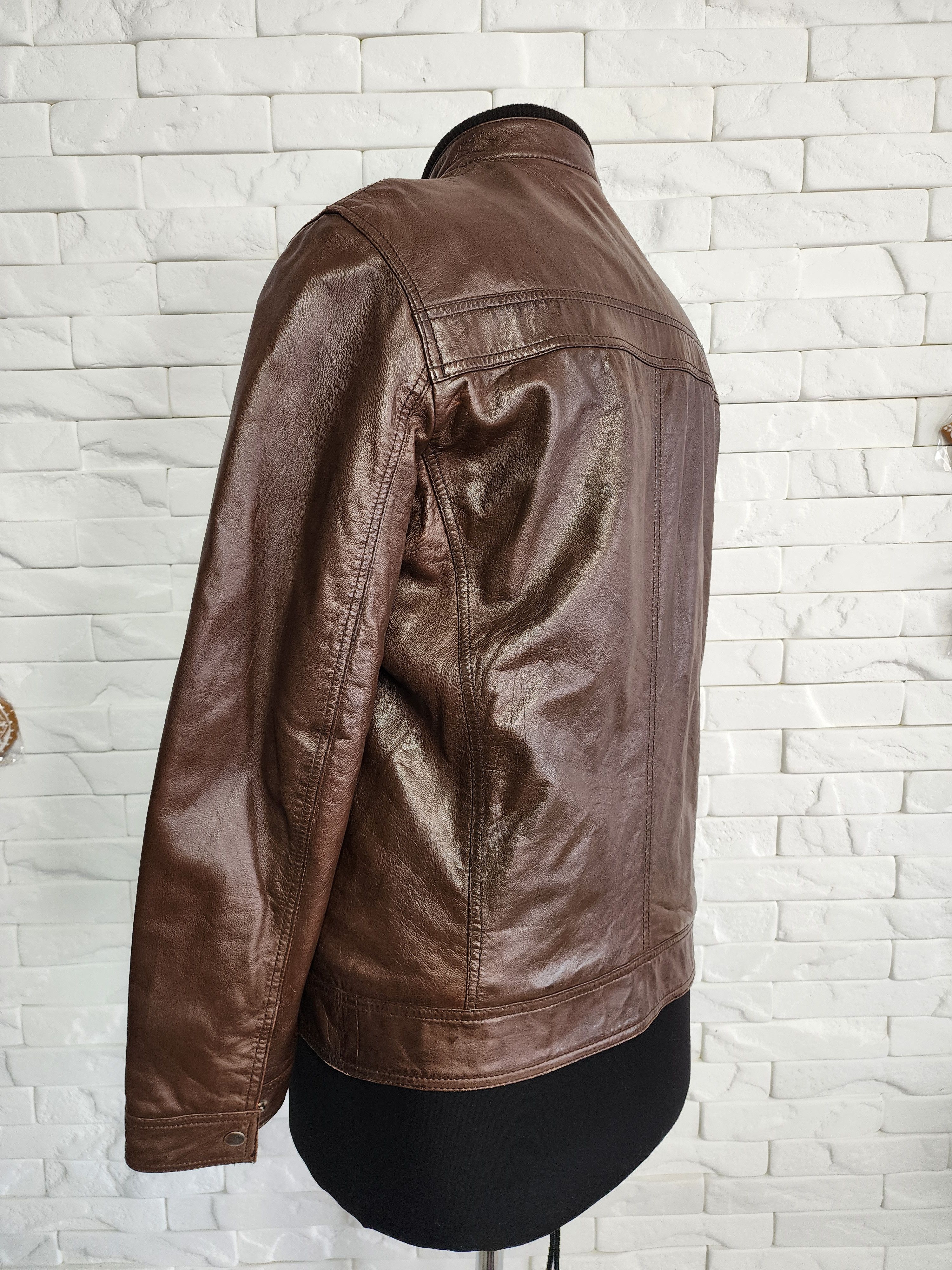 Other Men's Brown Genuine Leather Jacket: Zip Pockets Size US M / EU 48-50 / 2 - 6 Thumbnail