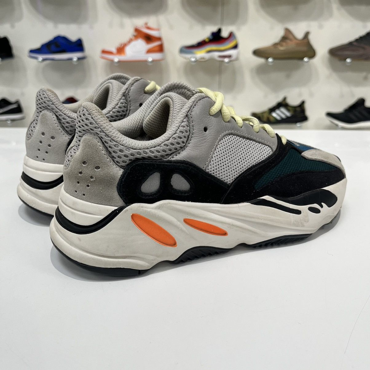 Adidas Adidas Yeezy Boost 700 Wave Runner Size US 5.5 / EU 38 - 5 Thumbnail