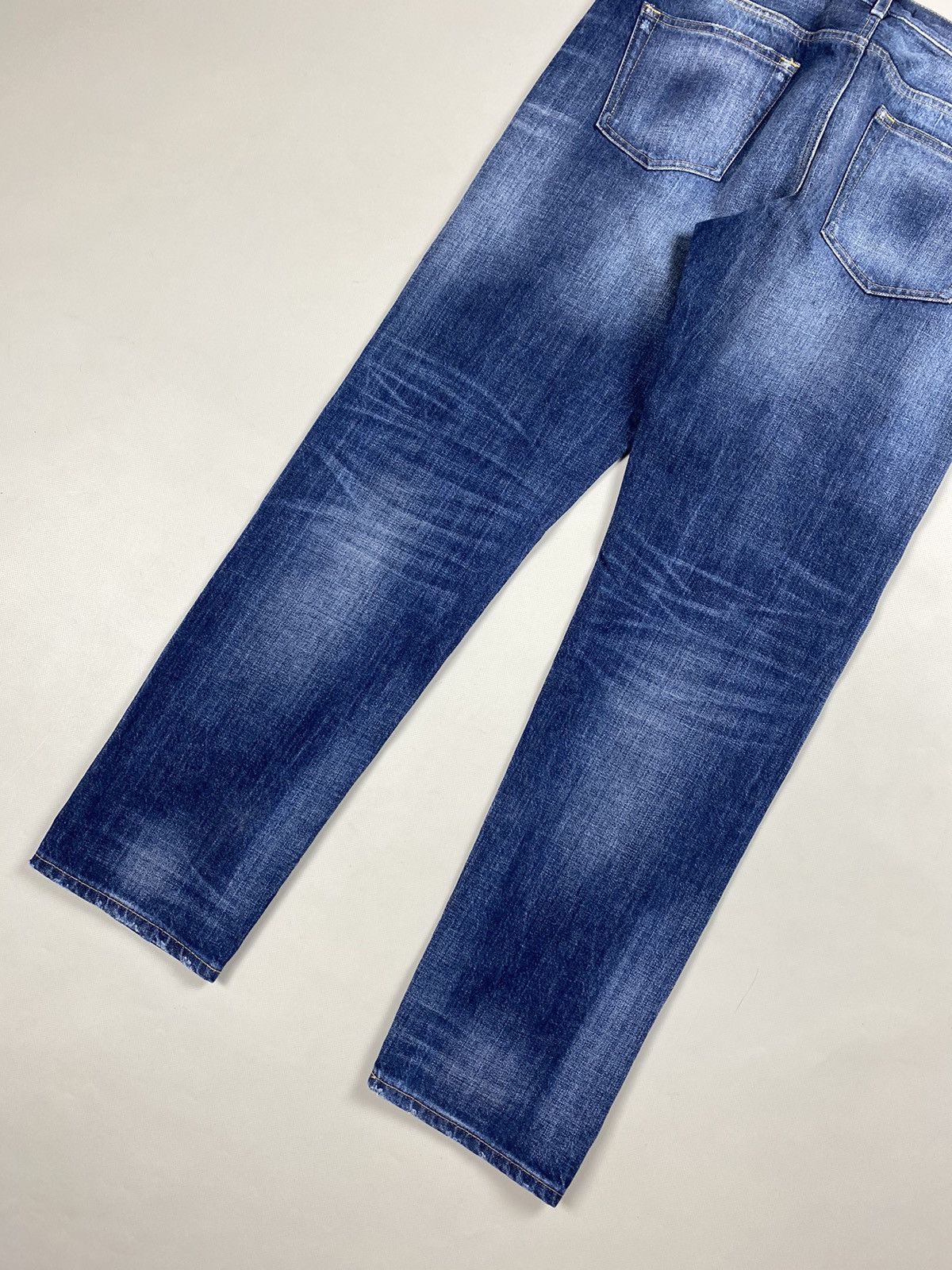 Uniqlo Uniqlo Japanese Selvedge denim men’s boyfriend tapered jeans Size US 27 - 20 Thumbnail