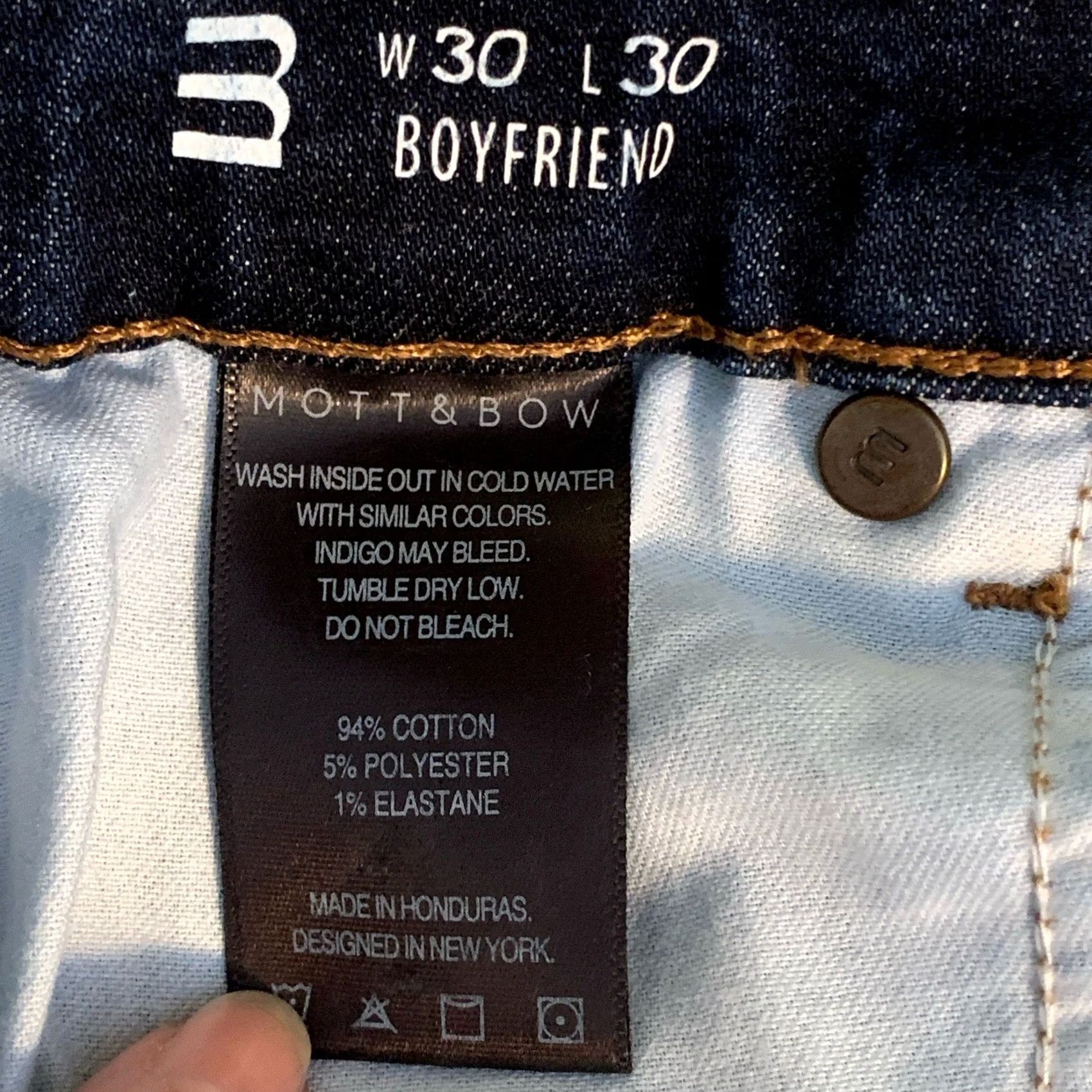 Mott & Bow Mott & Bow Jeans Womens 30 Blue Boyfriend Denim Dark Wash Preppy Minimalist Size 30" / US 8 / IT 44 - 4 Thumbnail