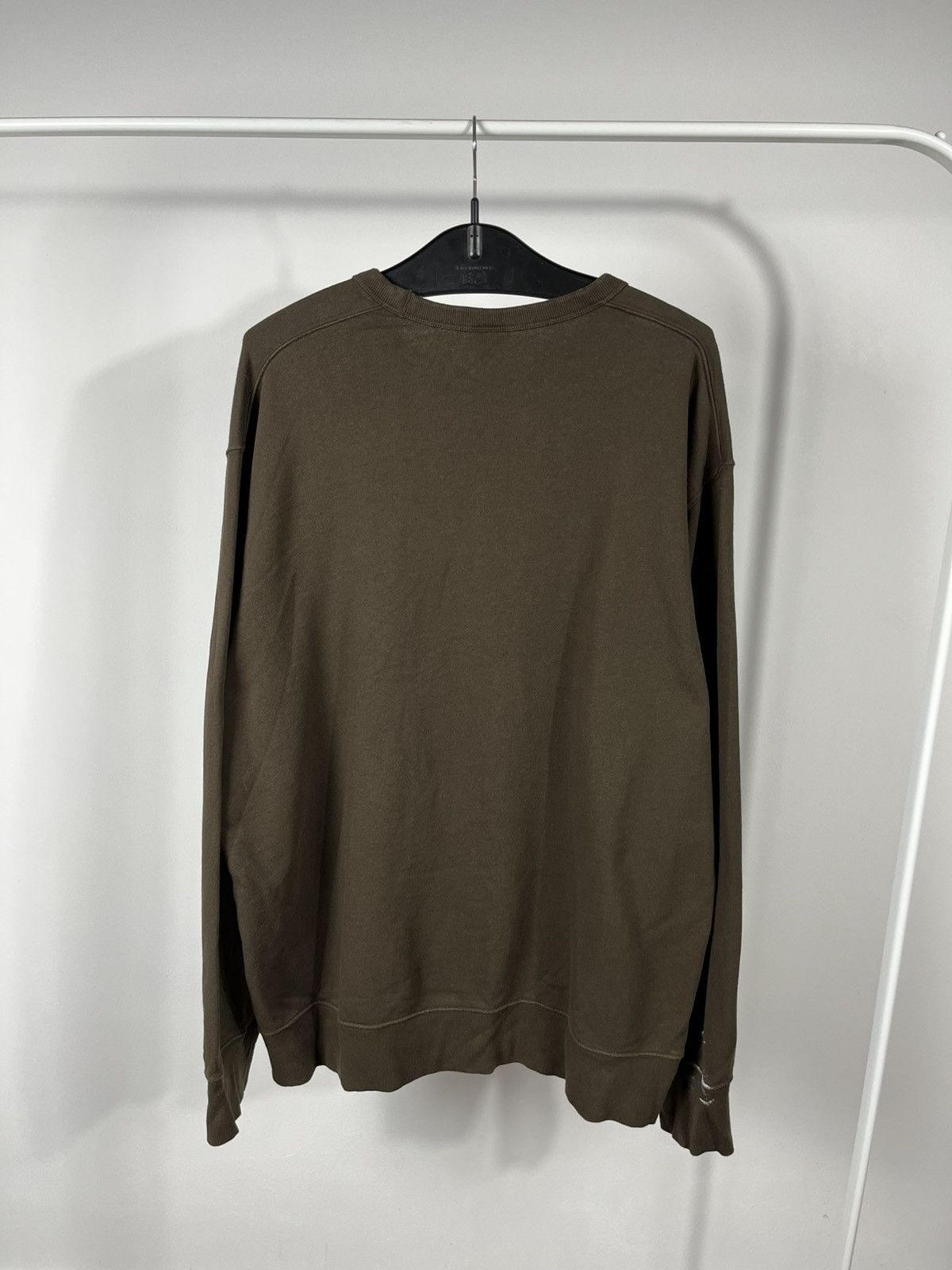 Uniqlo Uniqlo UT MFA Graphic Sweatshirt Japanese Print XL Brown Size US XL / EU 56 / 4 - 13 Thumbnail