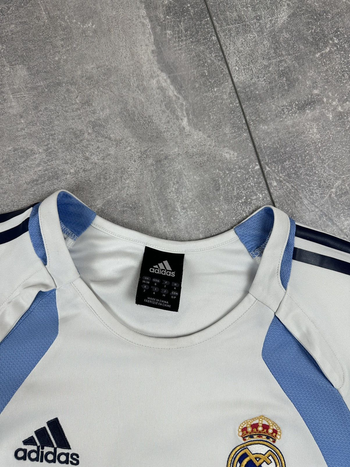 Adidas Adidas Real Madrid 2005/6 Home Training Soccer Jersey Size US S / EU 44-46 / 1 - 6 Thumbnail
