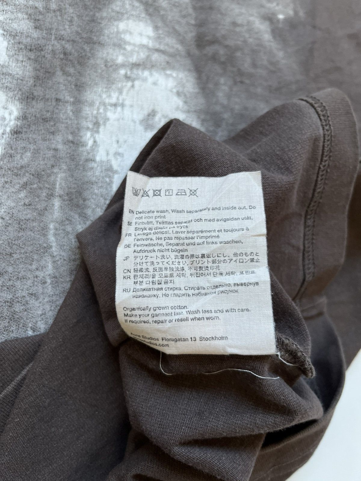 Acne Studios Acne Studios "Ursus Maritimus" Bear Graphic Tee - Dark Brown Size US L / EU 52-54 / 3 - 7 Thumbnail