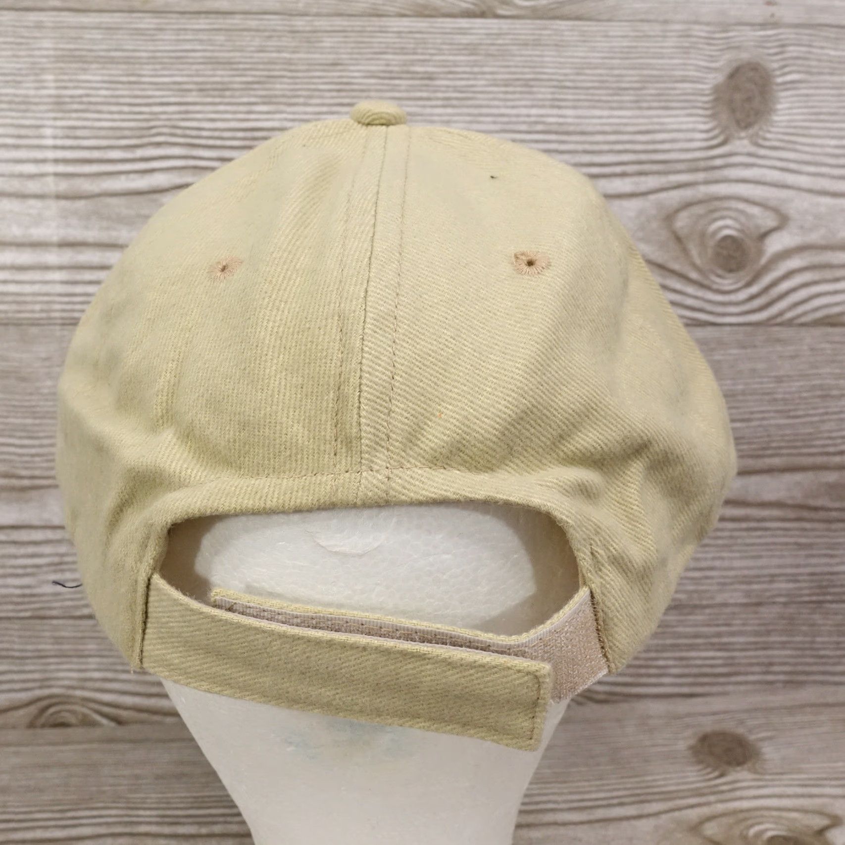 Vintage Vintage Free Man Apparel Beige Khaki Adjustable Baseball Cap Unisex Casual Spring Summer Fall Winter Size ONE SIZE - 5 Thumbnail