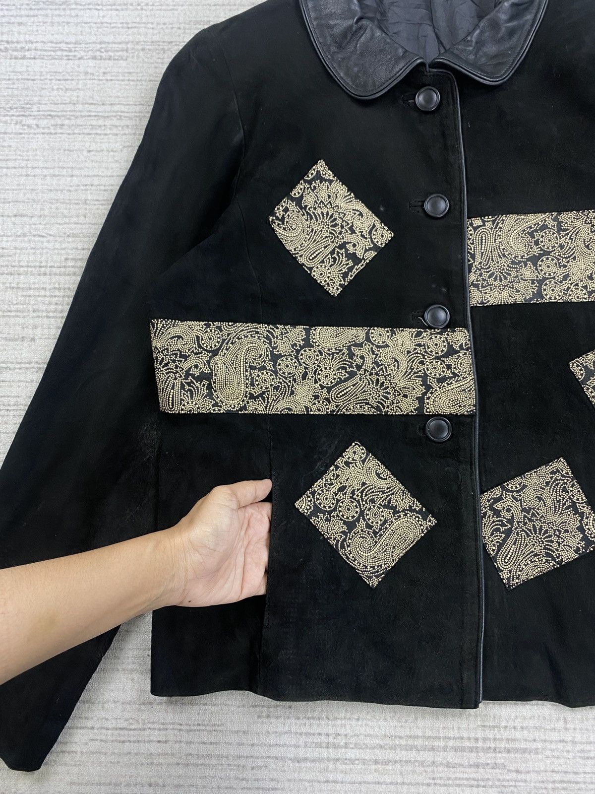 Japanese Brand Vintage Japanese Fashion Paisley Paychwork Button Jacket Size US M / EU 48-50 / 2 - 6 Thumbnail