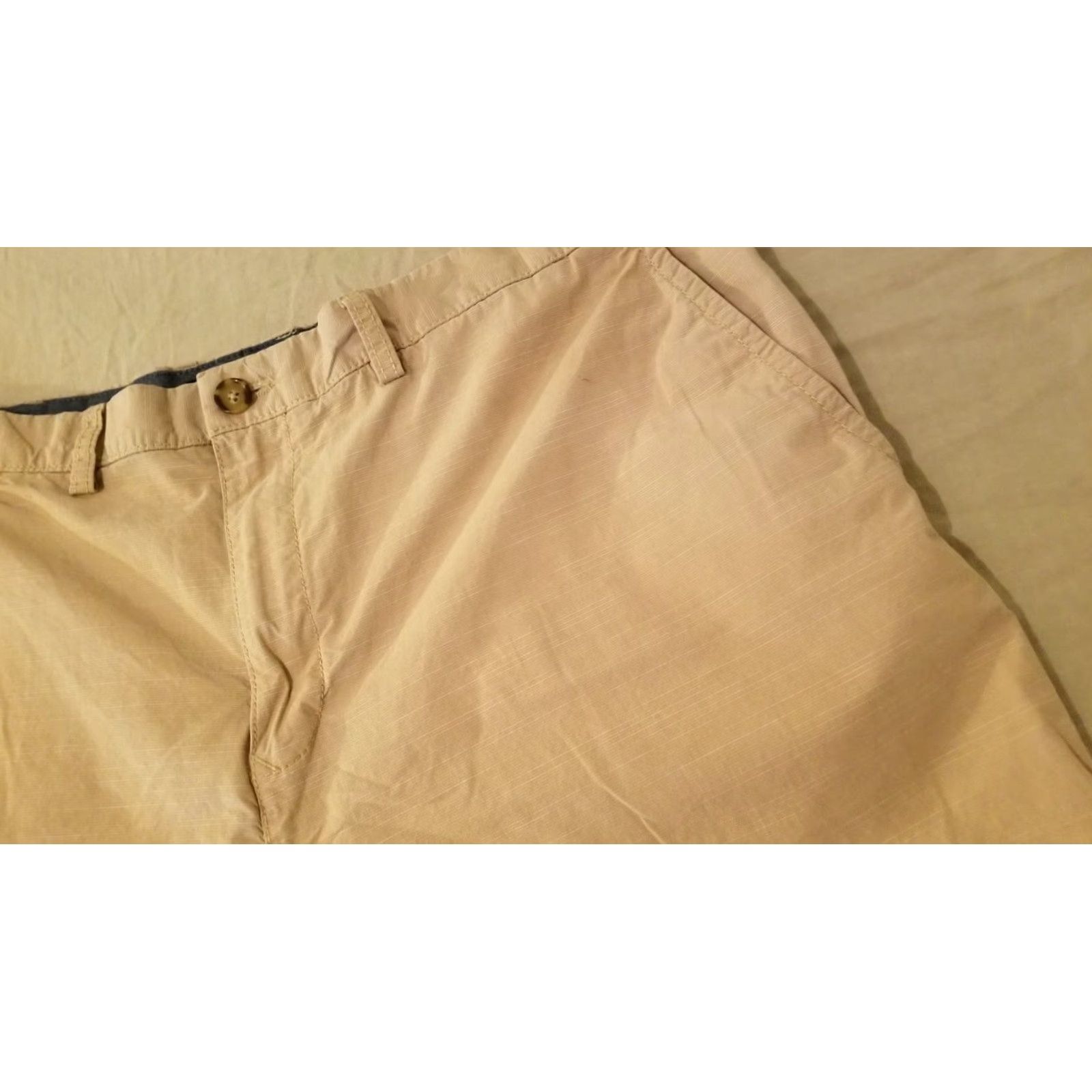 Tommy Hilfiger Tommy Hilfiger Shorts 42 Cotton Chino Mens Beige Regular Size 42 Clothing Shorts Mens Beige Cotton Chino Tommy Hilfiger 42 Size US 42 / EU 58 - 5 Thumbnail