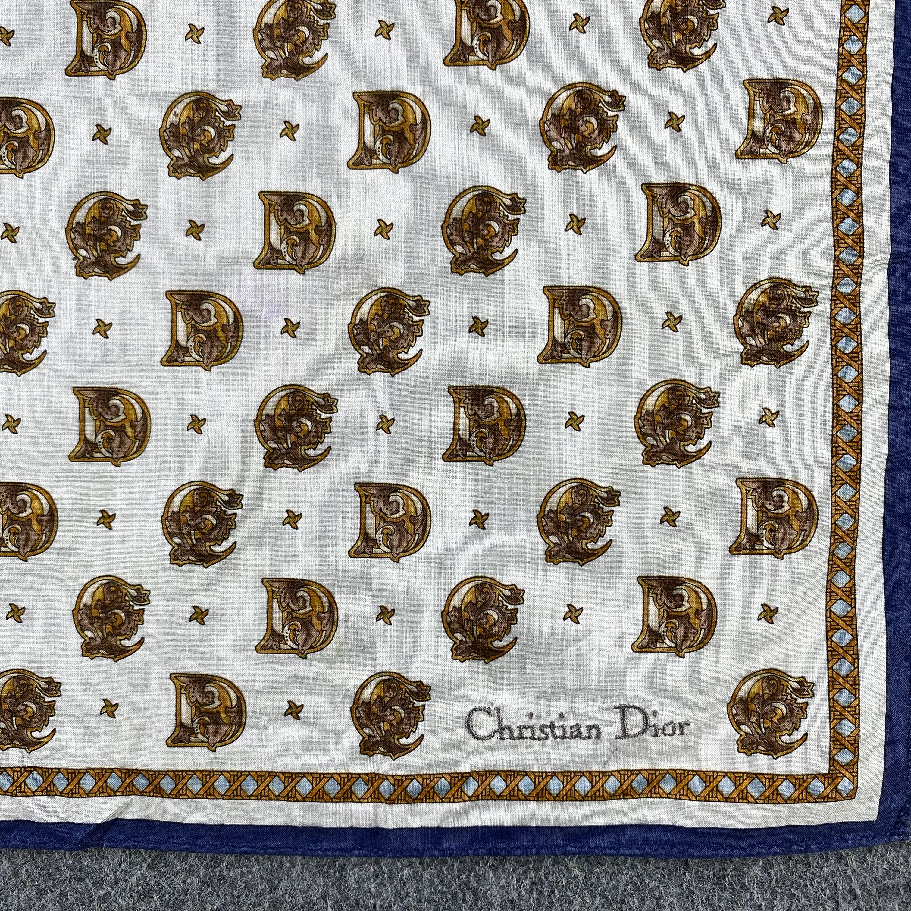 Vintage Christian Dior Handkerchief/Neckerchief/Bandana HC663 Size ONE SIZE - 3 Thumbnail