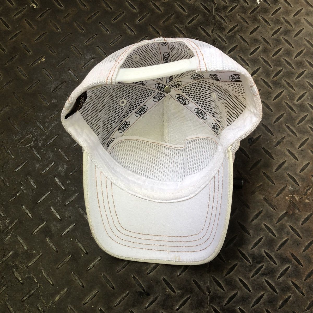 Von Dutch Von Dutch Leather White Trucker Hat Size ONE SIZE - 7 Thumbnail