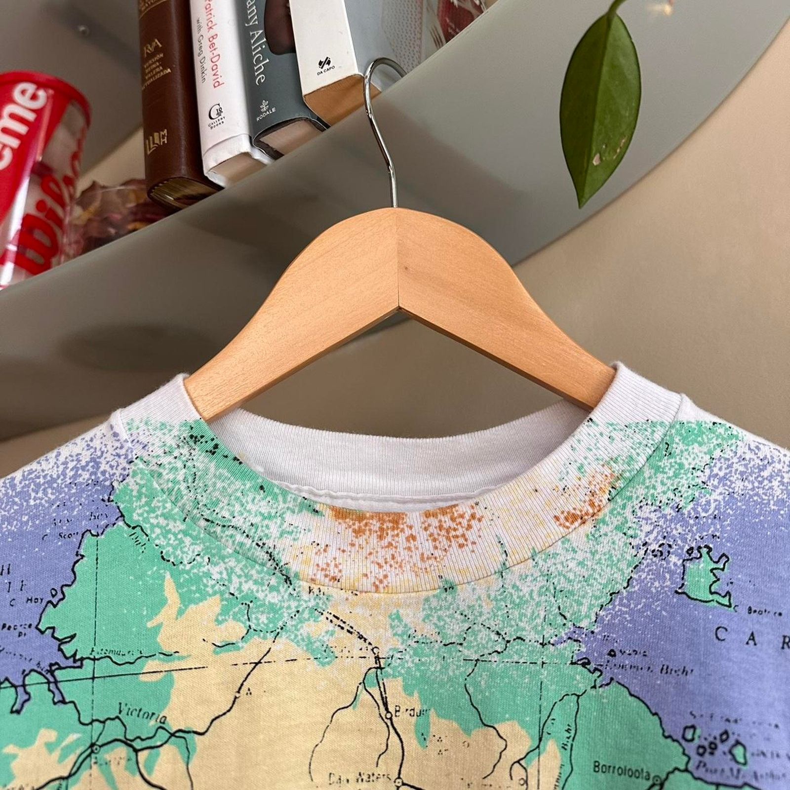 Vintage Vintage Australia Map Shirt Size US XL / EU 56 / 4 - 3 Thumbnail