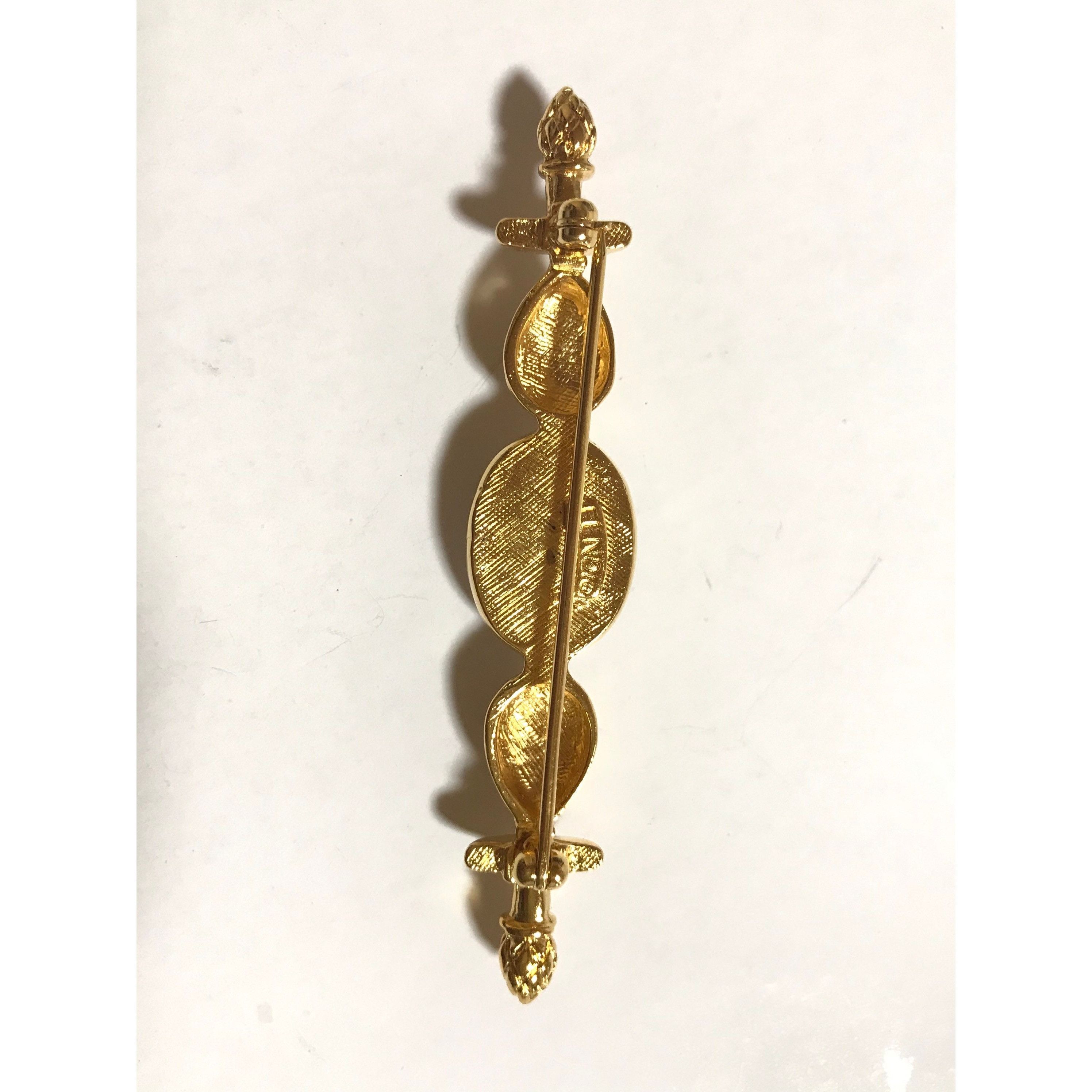 Fendi Vintage FENDI gold tone hat pin with white oval faux pearl Size ONE SIZE - 5 Thumbnail