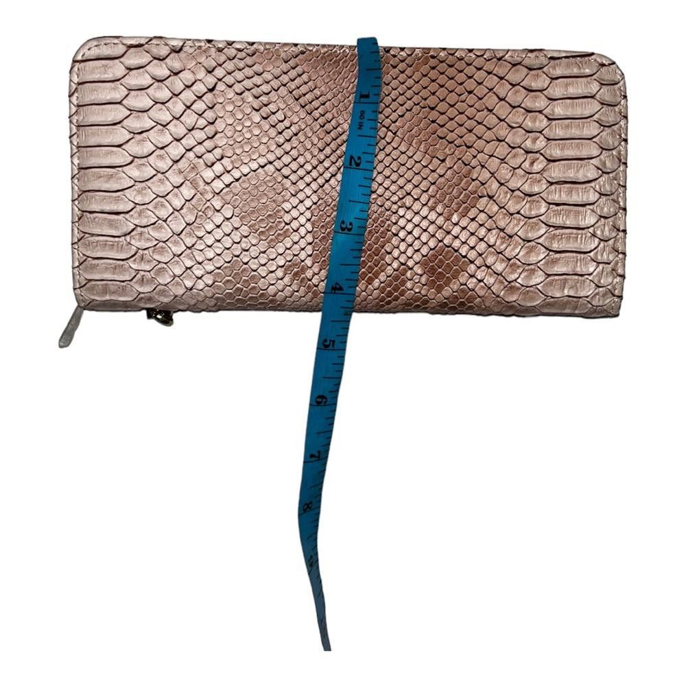 Designer NWOT Faux Snakeskin Wristlet/Clutch Size ONE SIZE - 6 Thumbnail