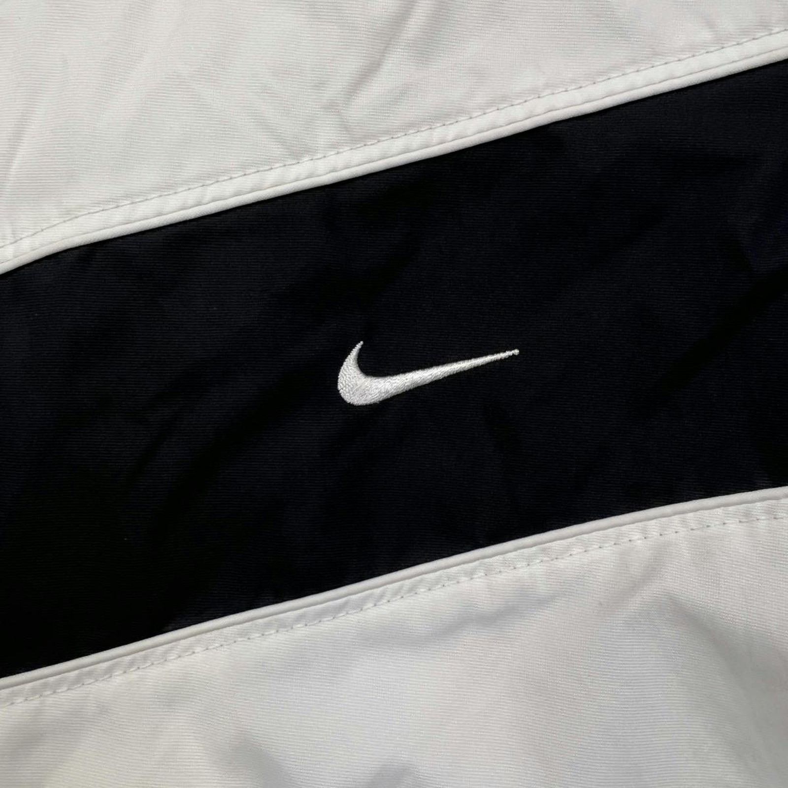 Nike × Vintage Nike Sportswear Jacket Large Swoosh Zip Windbreaker Bomber Size US L / EU 52-54 / 3 - 2 Thumbnail