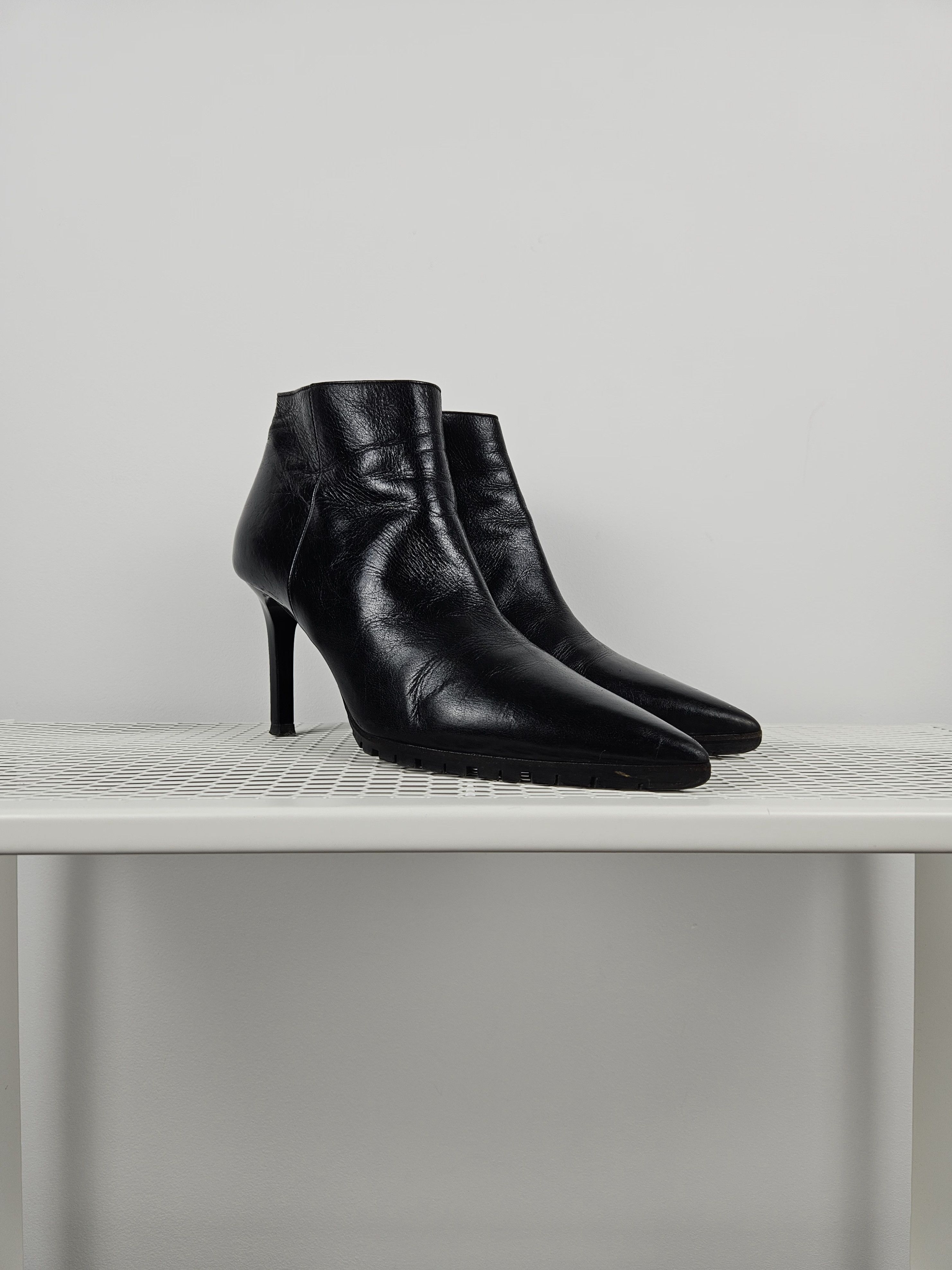Miu Miu Miu Miu stiletto high heel ankle boots notched sole Size US 8.5 / IT 38.5 - 8 Thumbnail