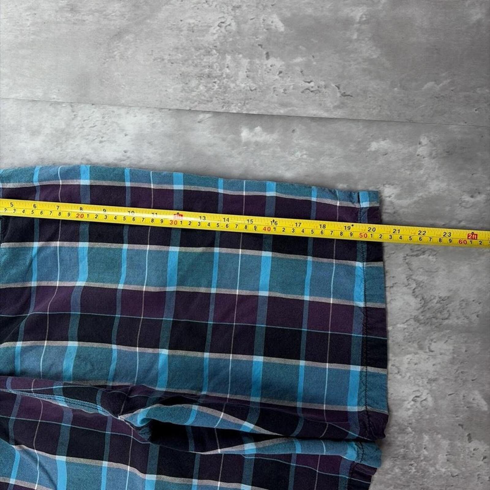 Quiksilver Y2K Purple Quiksilver Grunge Surf Baggy Plaid Shorts Size US 32 / EU 48 - 7 Thumbnail