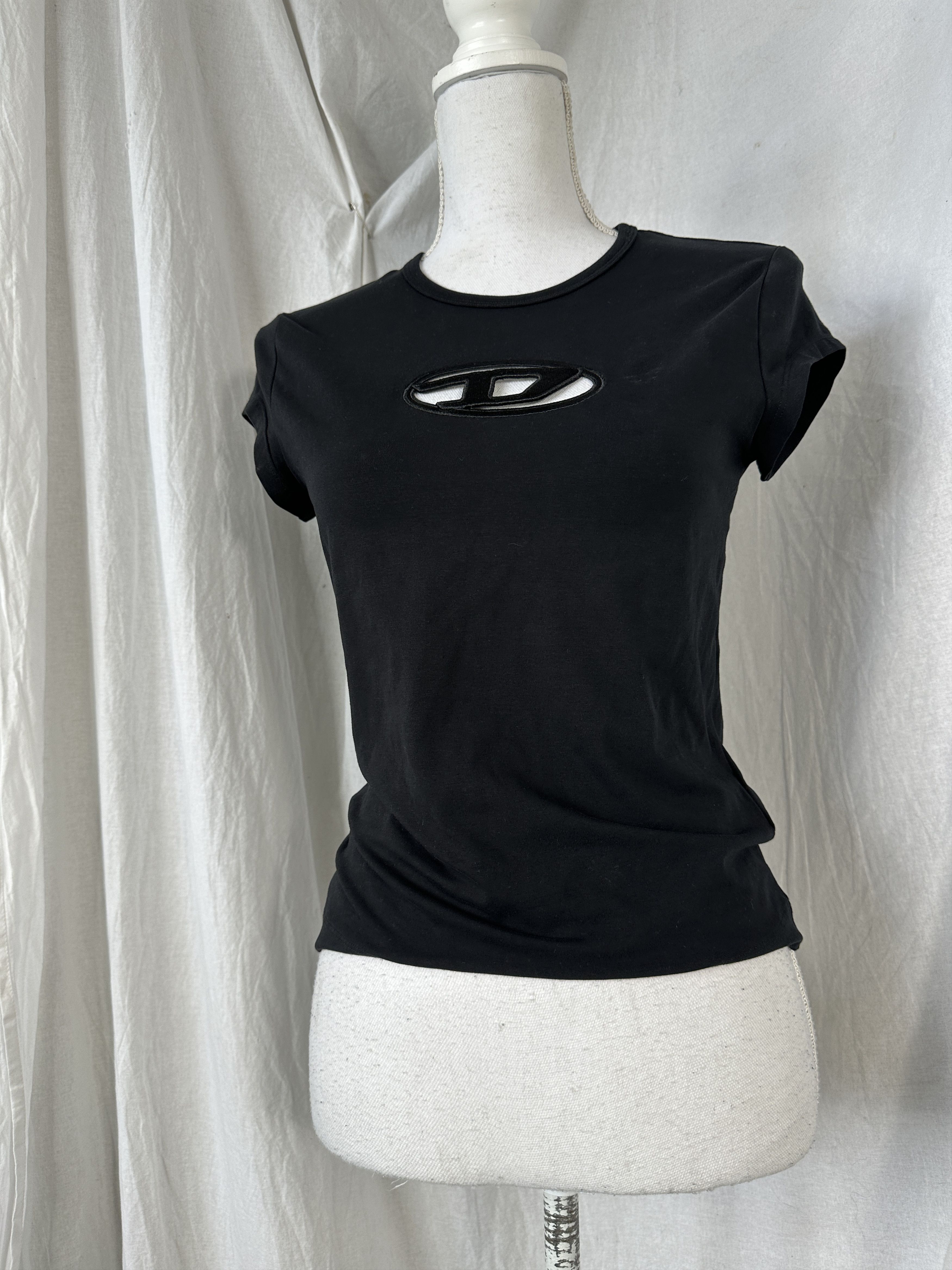 Diesel × Vintage Vintage Y2K Diesel Cut Out Logo T-shirt Size S / US 4 / IT 40 - 2 Thumbnail