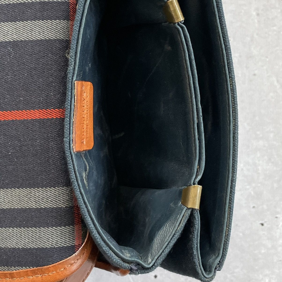 Burberry 🔥RARE🔥Vintage belt bag 1990 burberry's Size ONE SIZE - 10 Thumbnail