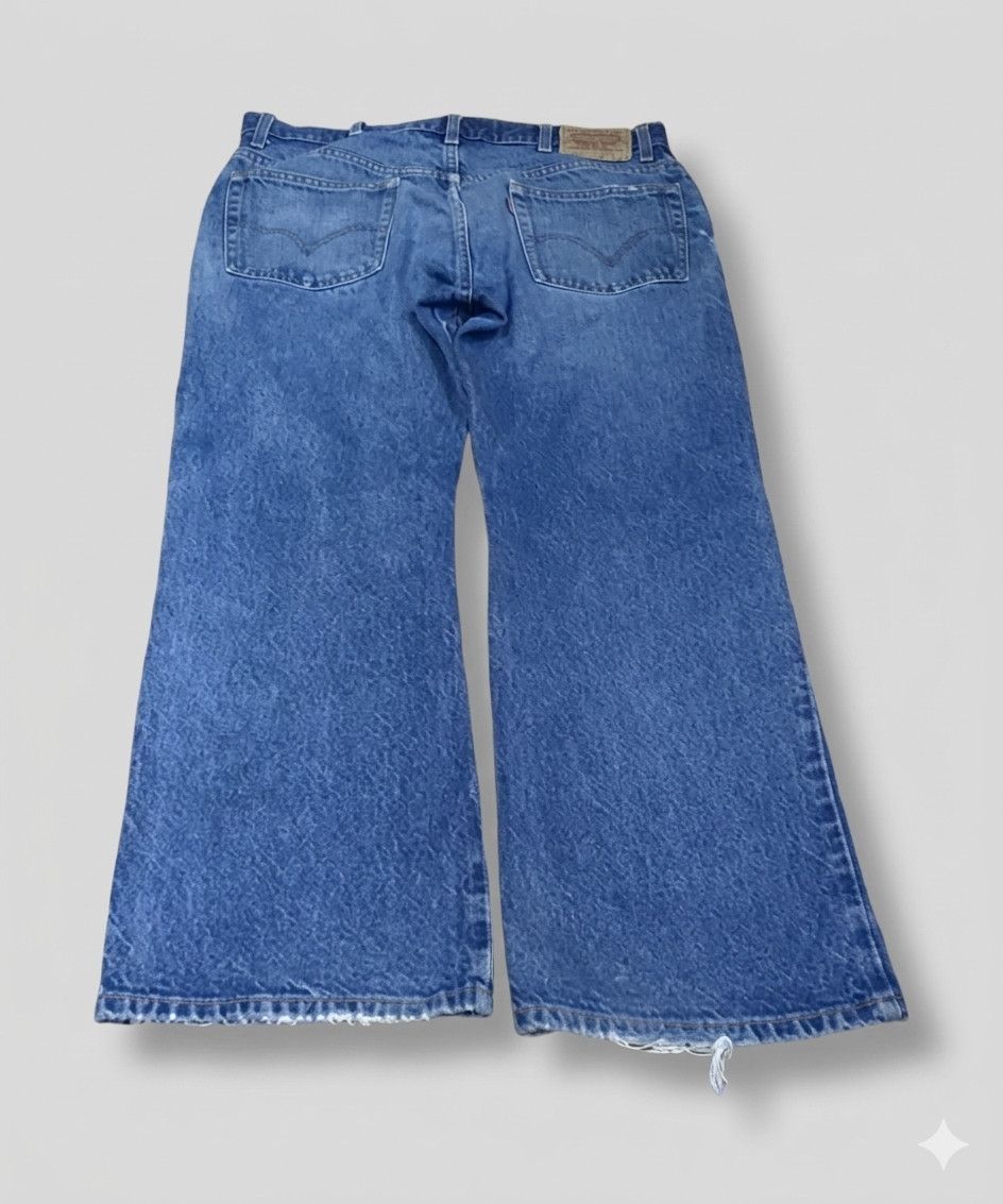 Levi's Vintage Levi's 517 Bootcut Jeans Faded Distressed Size US 37 - 2 Thumbnail