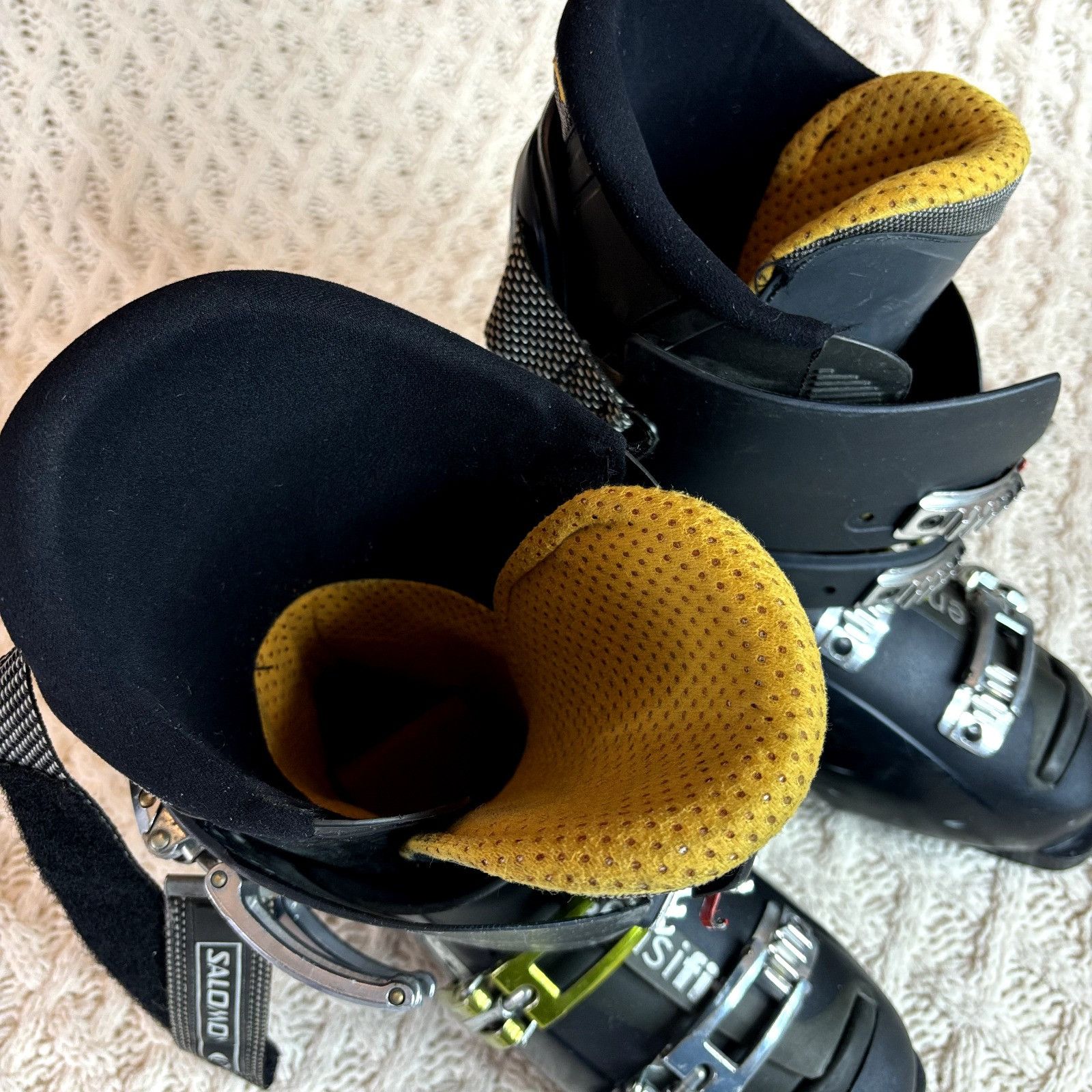 Salomon Salomon X-Wave 8.0 3D Buckle, 315mm Black Downhill Ski Boots Size US 13 / EU 46 - 4 Thumbnail