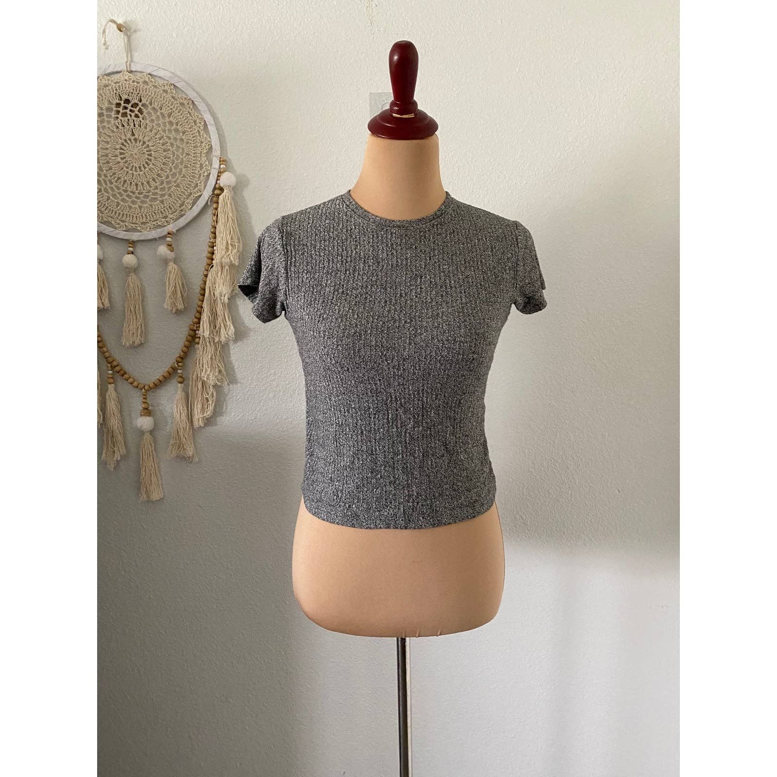 Brandy Melville Brandy Melville top Size ONE SIZE - 1 Thumbnail