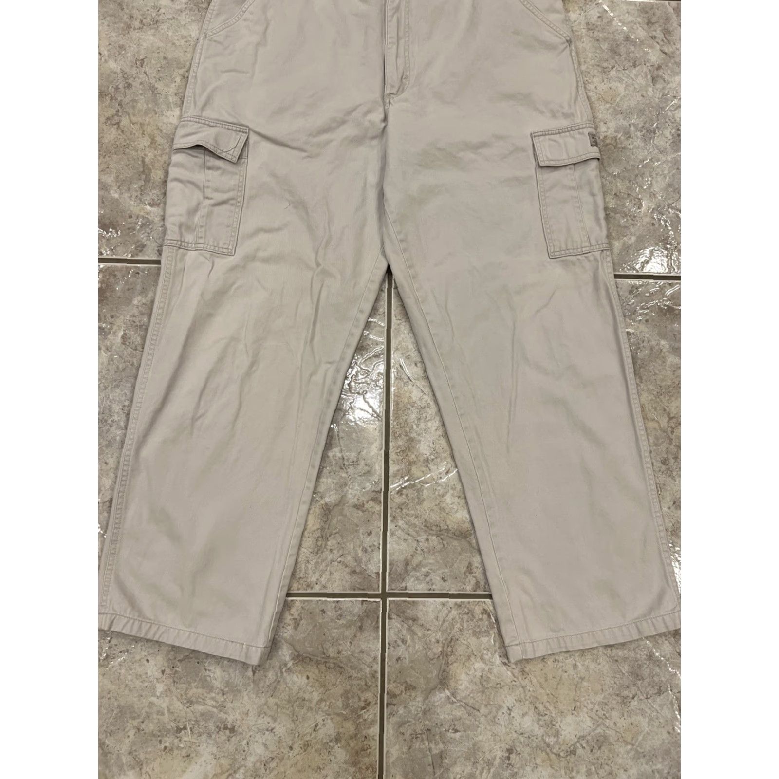 Wrangler WRANGLER Mens Cargo Pants Beige Twill Canvas Carpenter 5-Pocket Relaxed Cargo Pants 36X32 Mens Regular 36 Beige Stone Casual Workwear Size US 36 / EU 52 - 6 Thumbnail